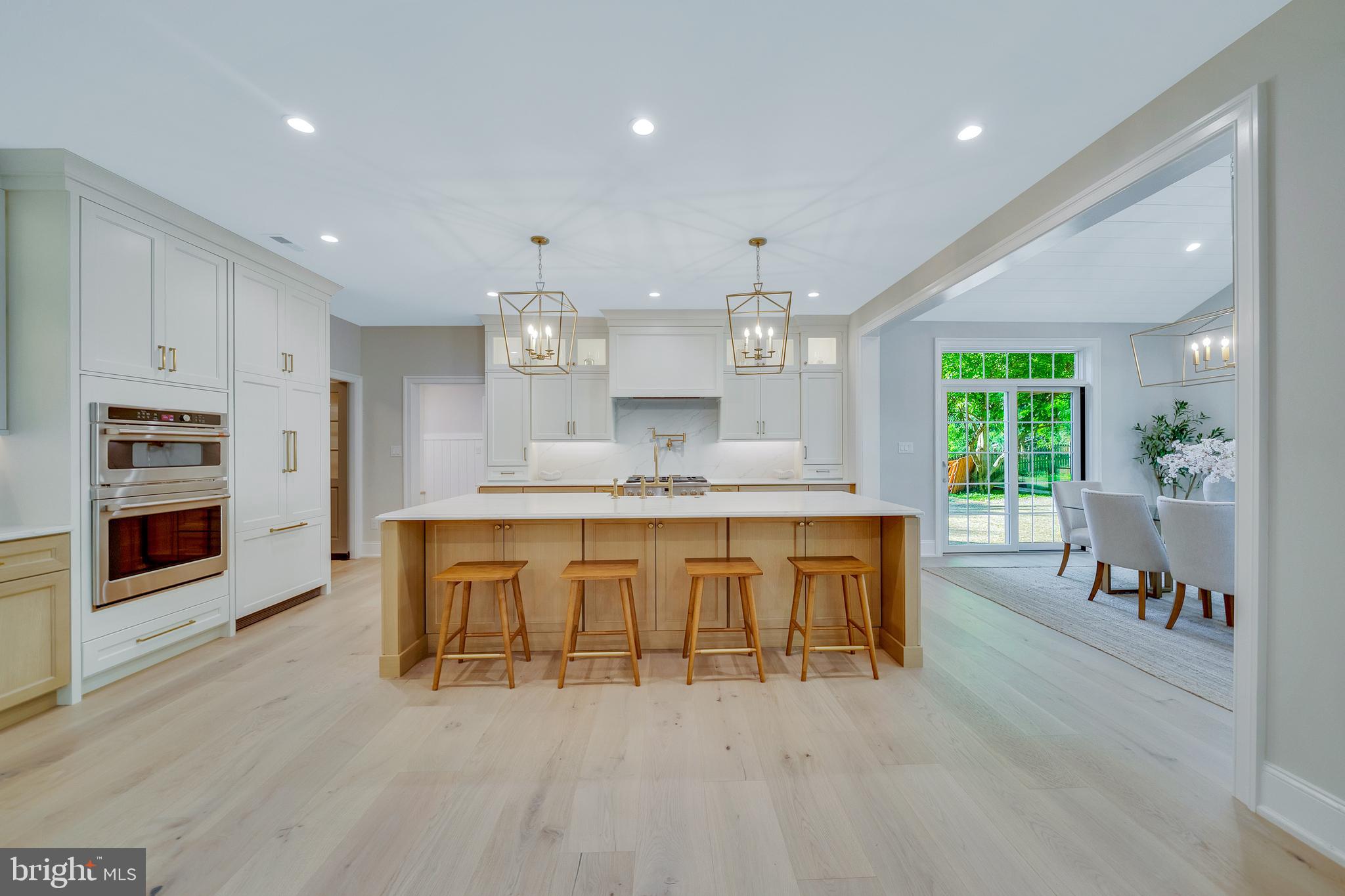 GLENHARDIE - Residential
