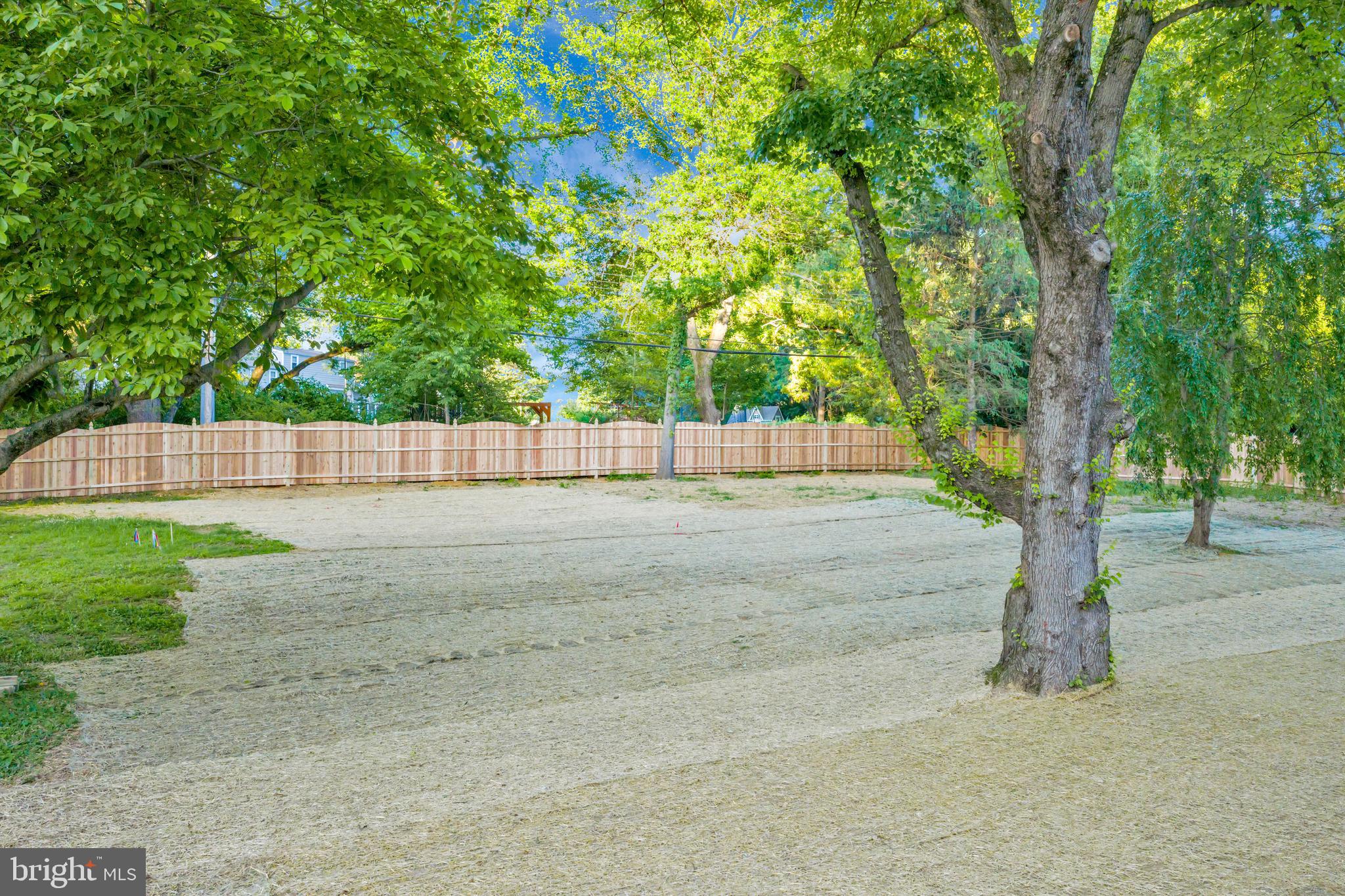 GLENHARDIE - Residential