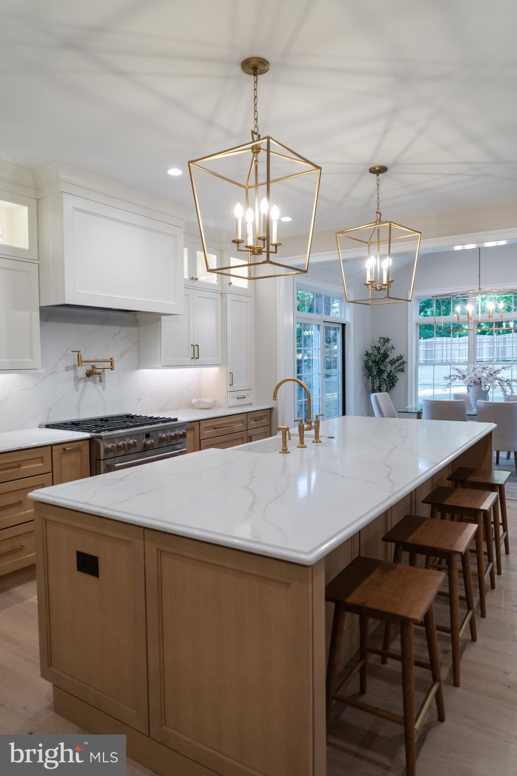 GLENHARDIE - Residential