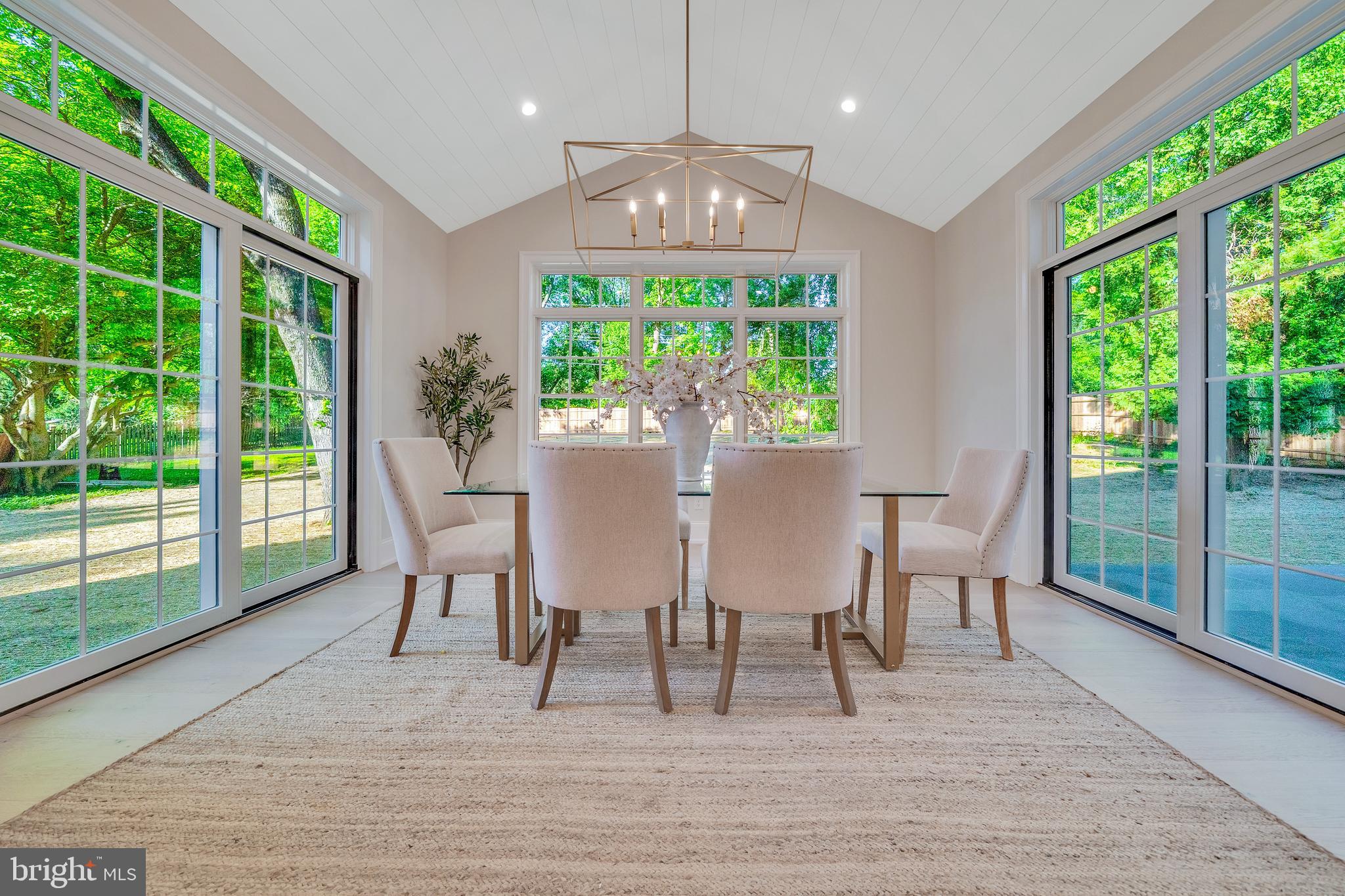 GLENHARDIE - Residential
