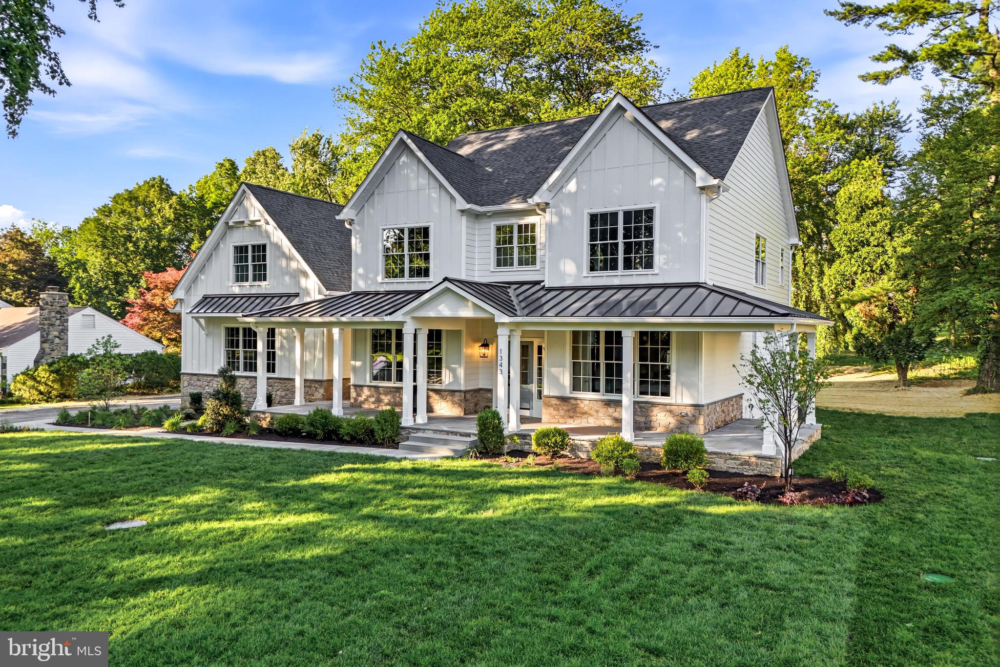 GLENHARDIE - Residential