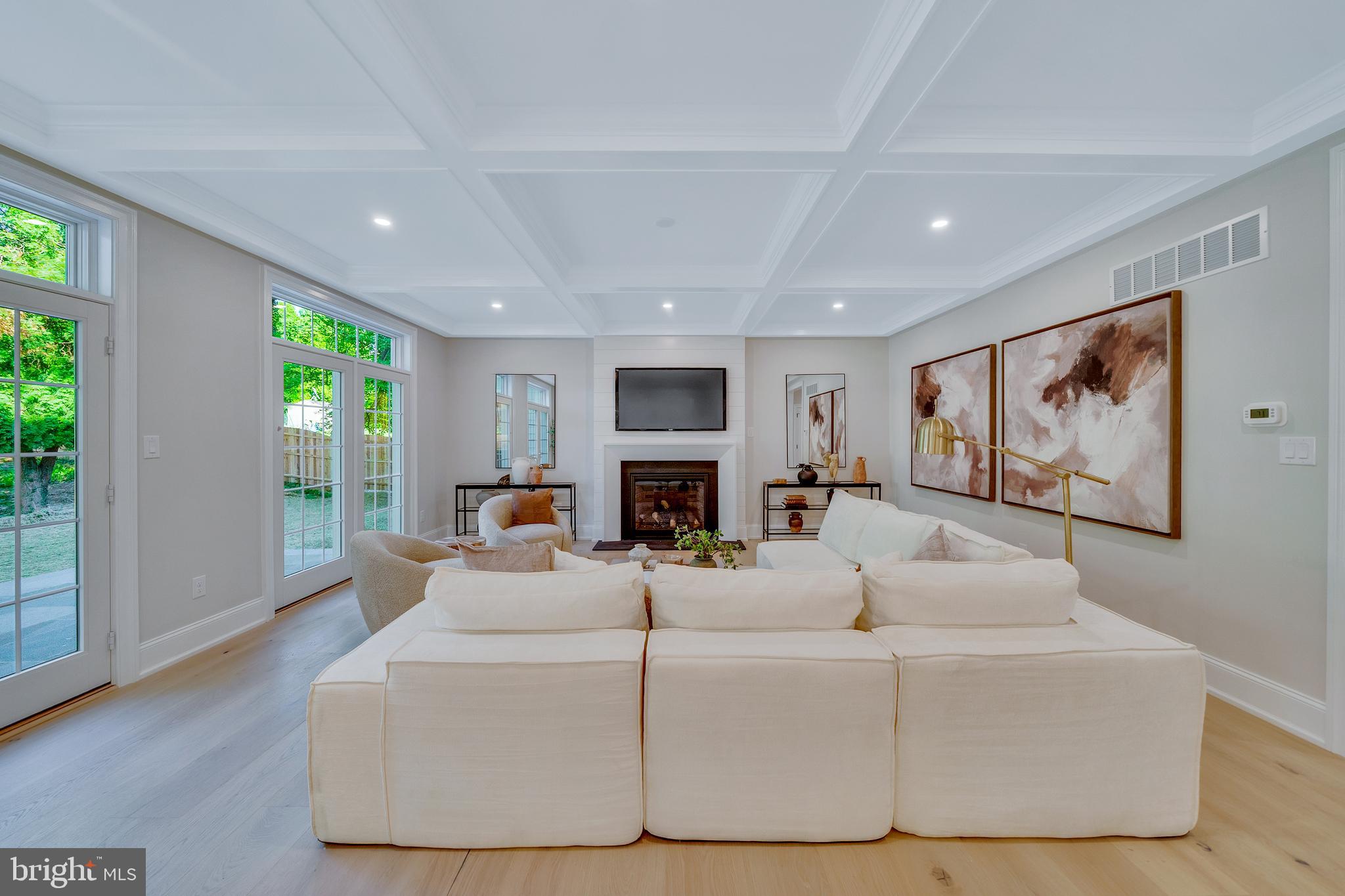 GLENHARDIE - Residential