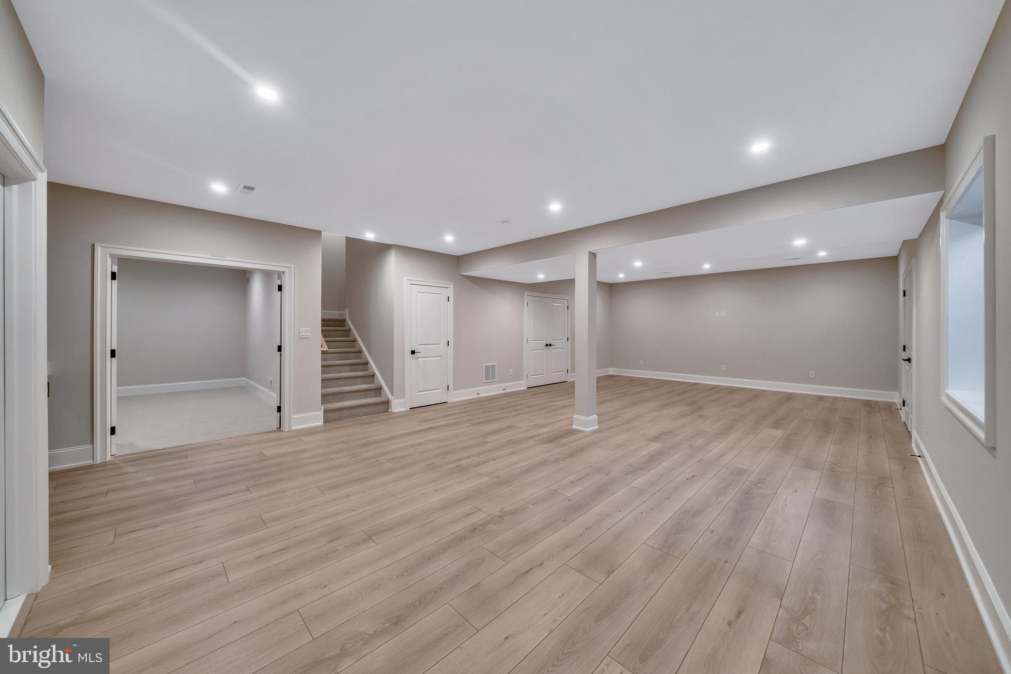GLENHARDIE - Residential