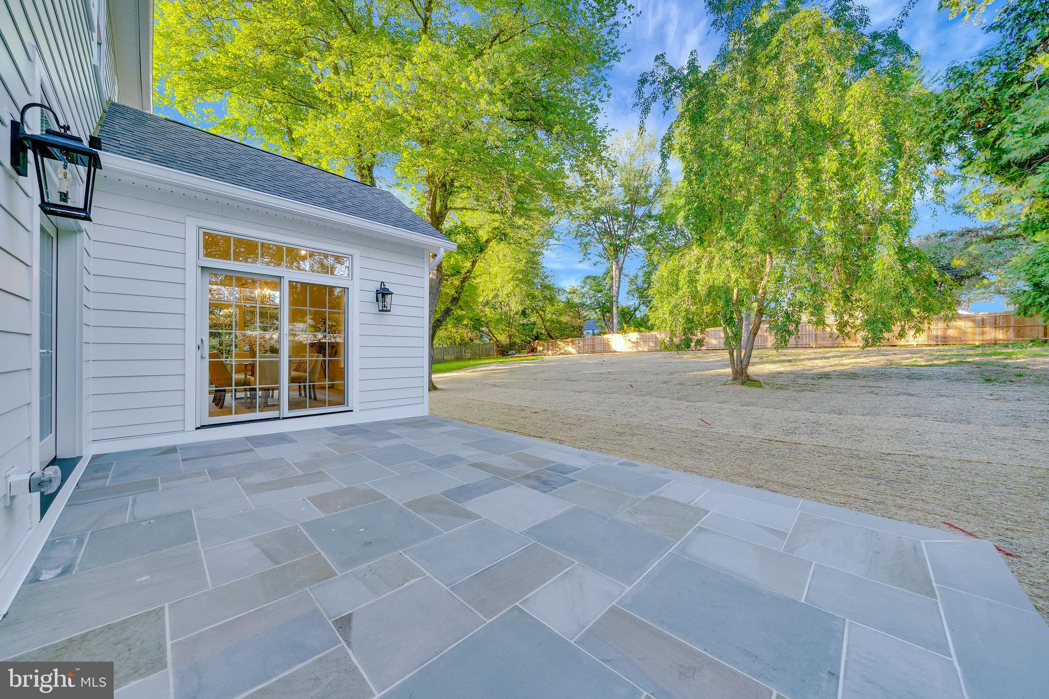 GLENHARDIE - Residential