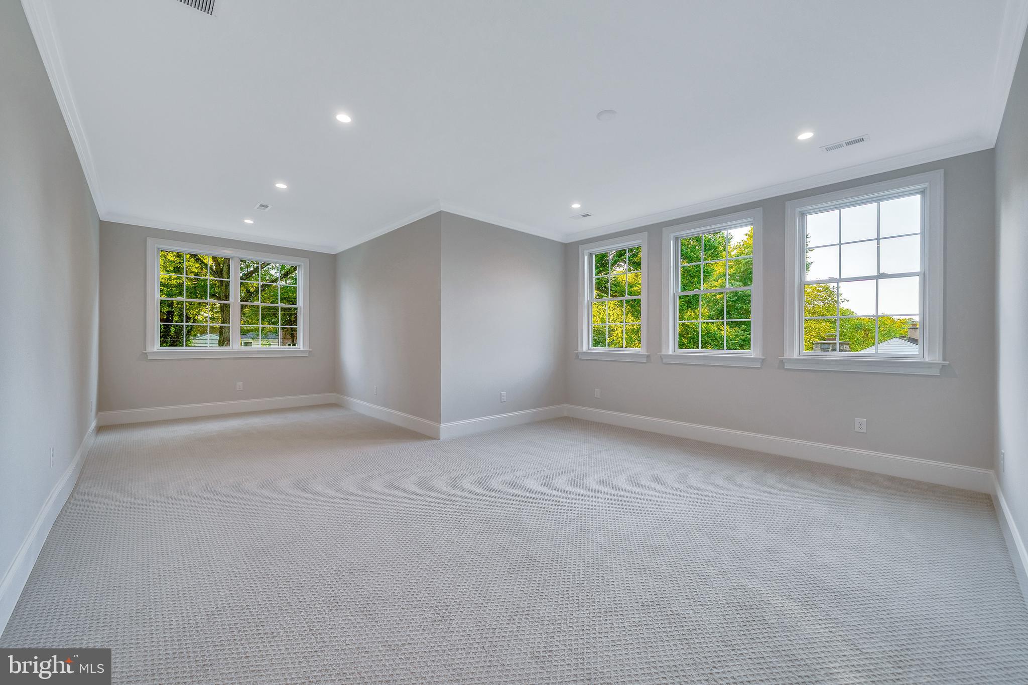 GLENHARDIE - Residential