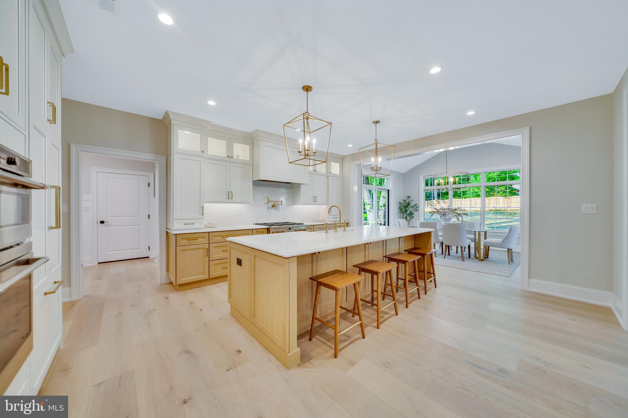 GLENHARDIE - Residential