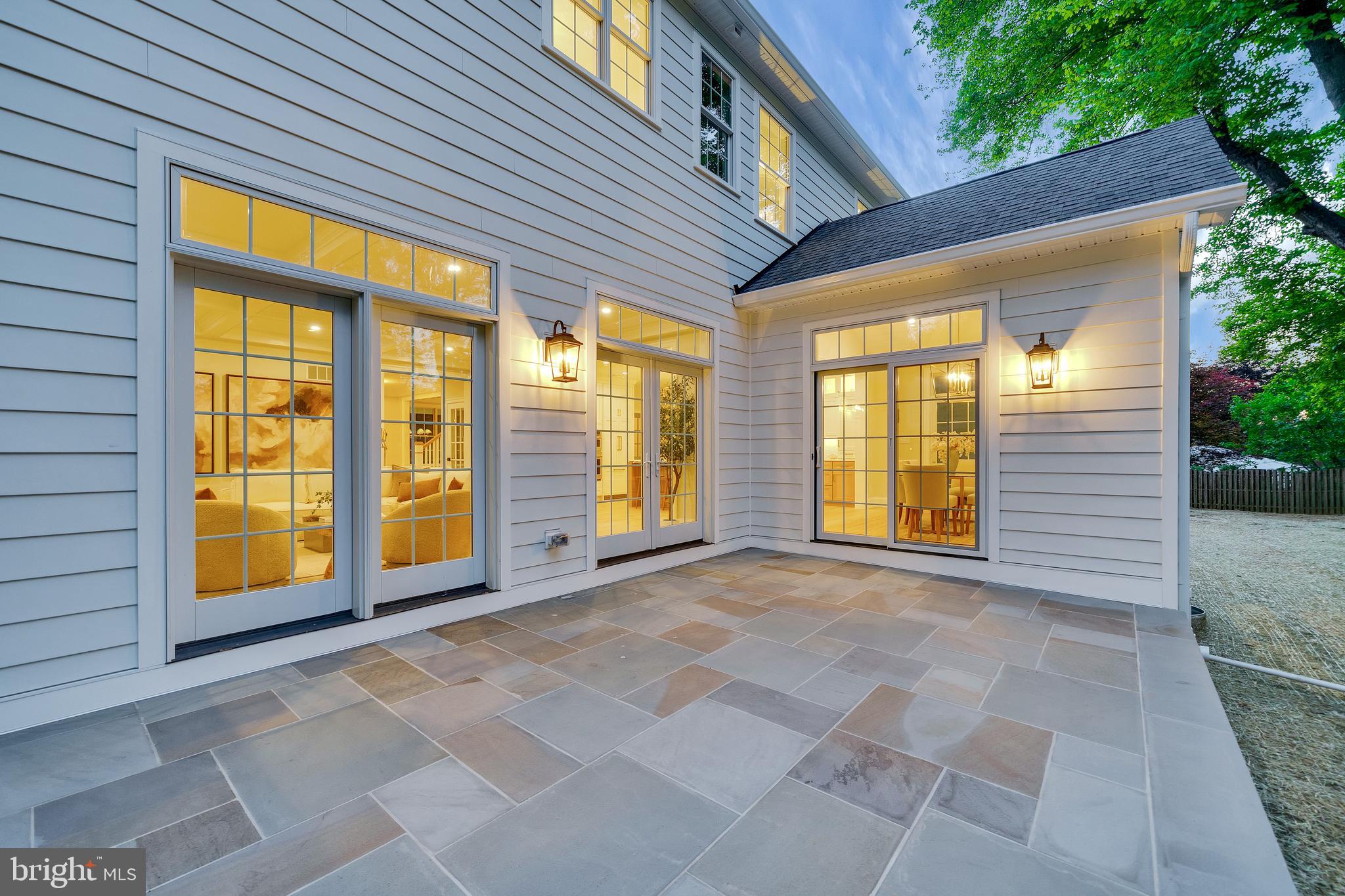 GLENHARDIE - Residential