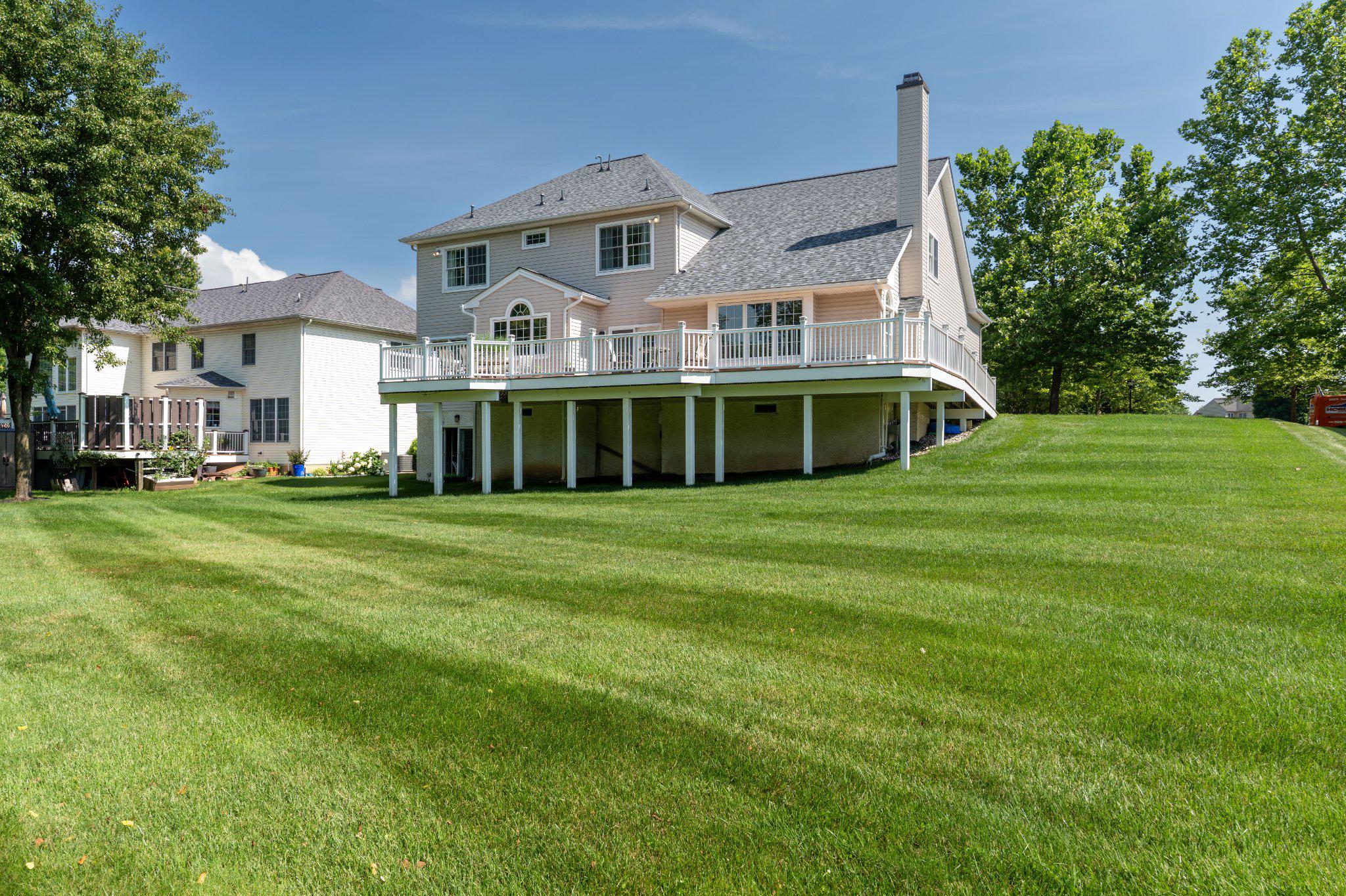 RED LION CHASE - Residential
