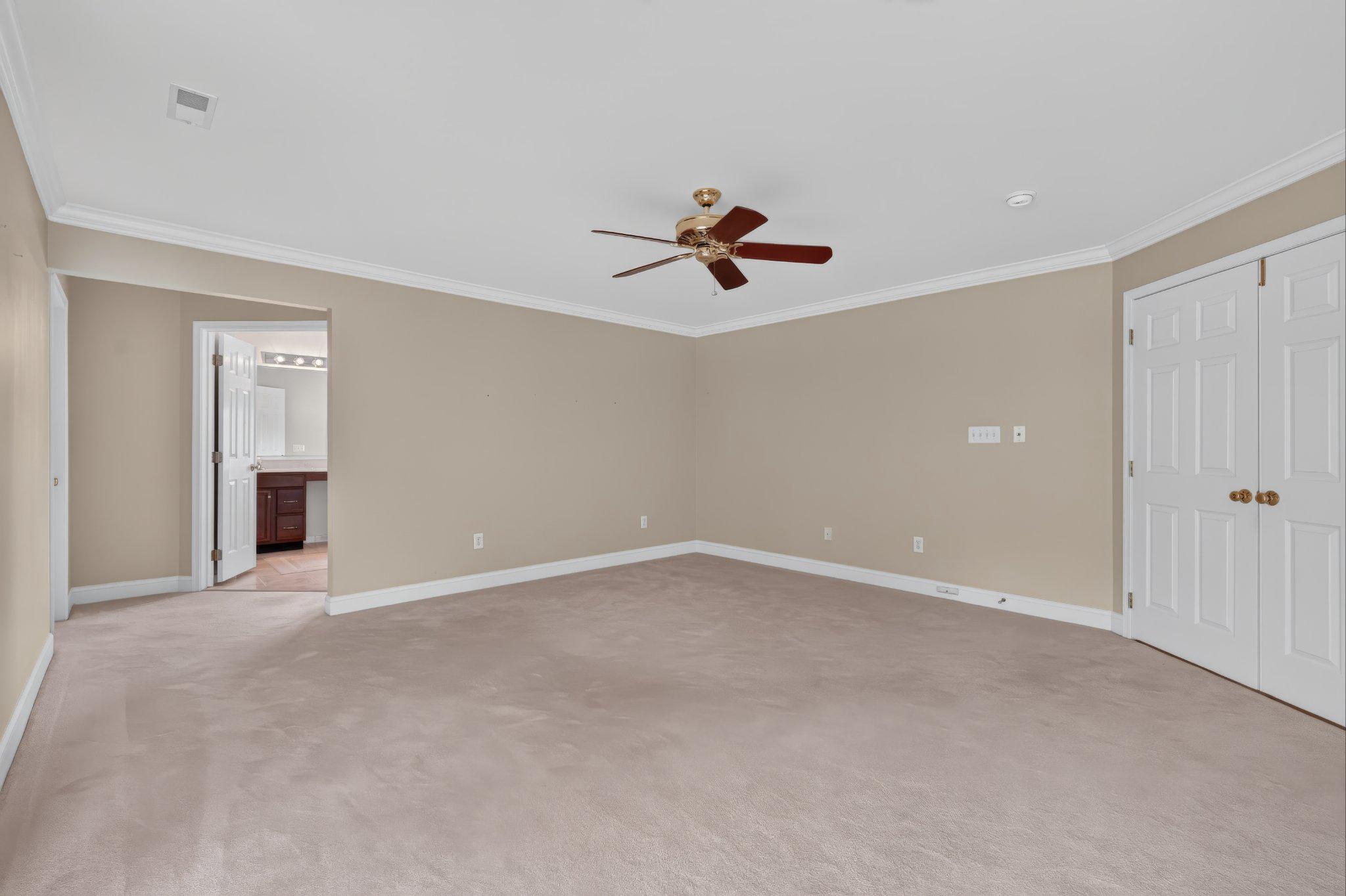 RED LION CHASE - Residential