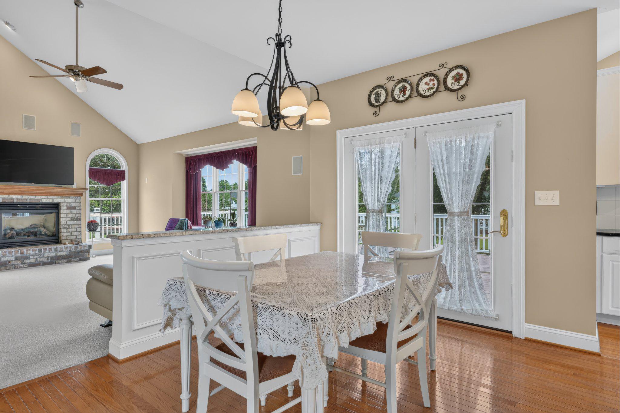 RED LION CHASE - Residential