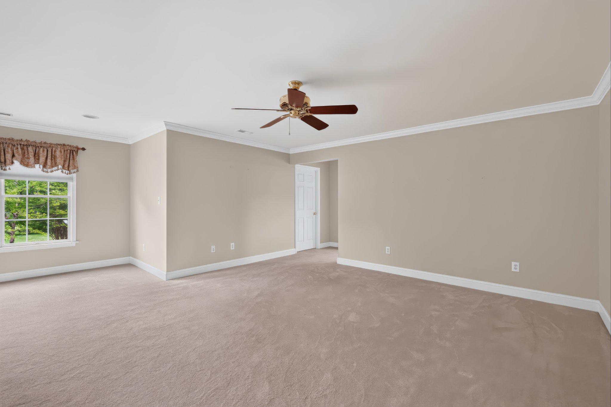 RED LION CHASE - Residential
