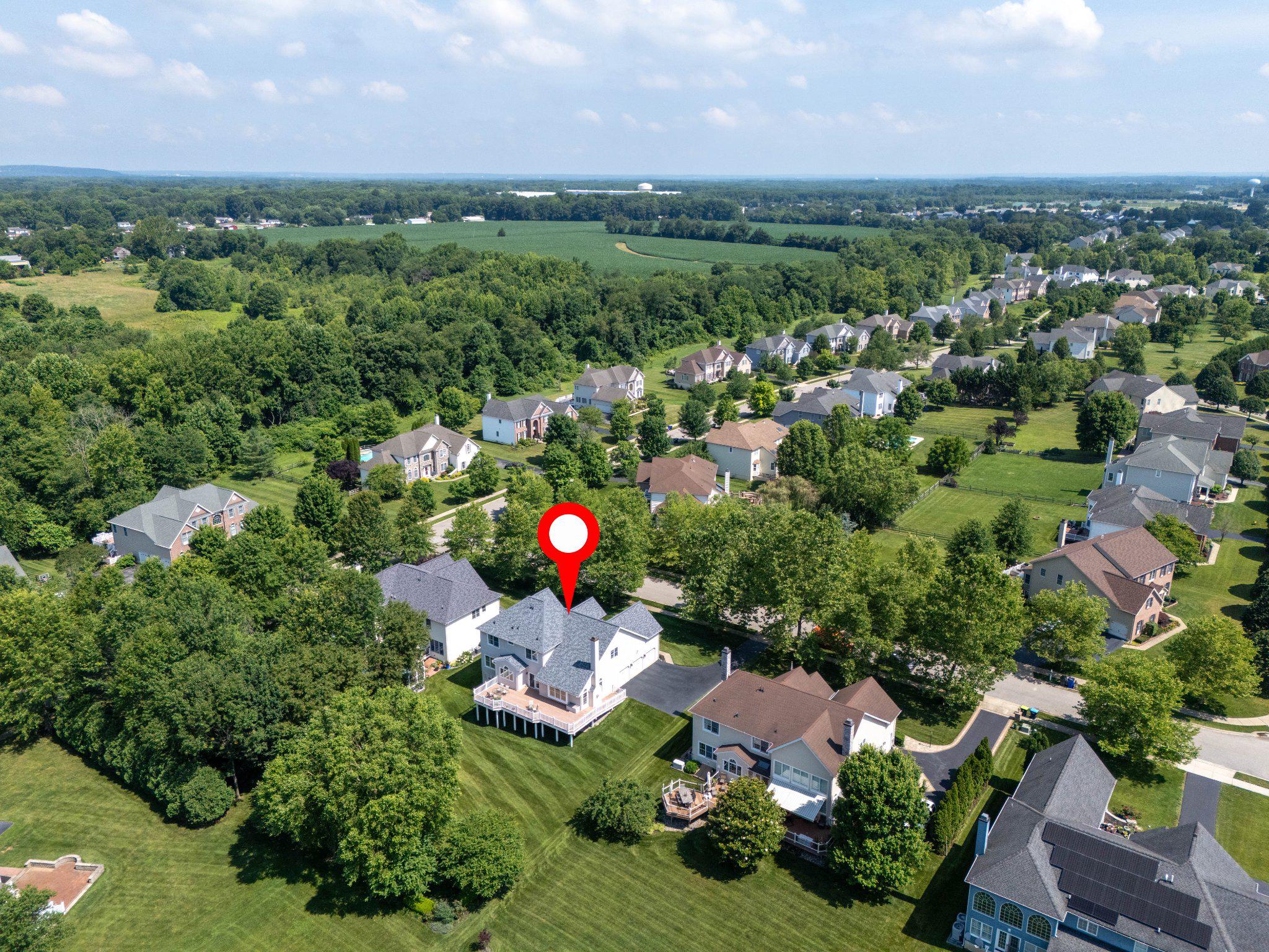 RED LION CHASE - Residential