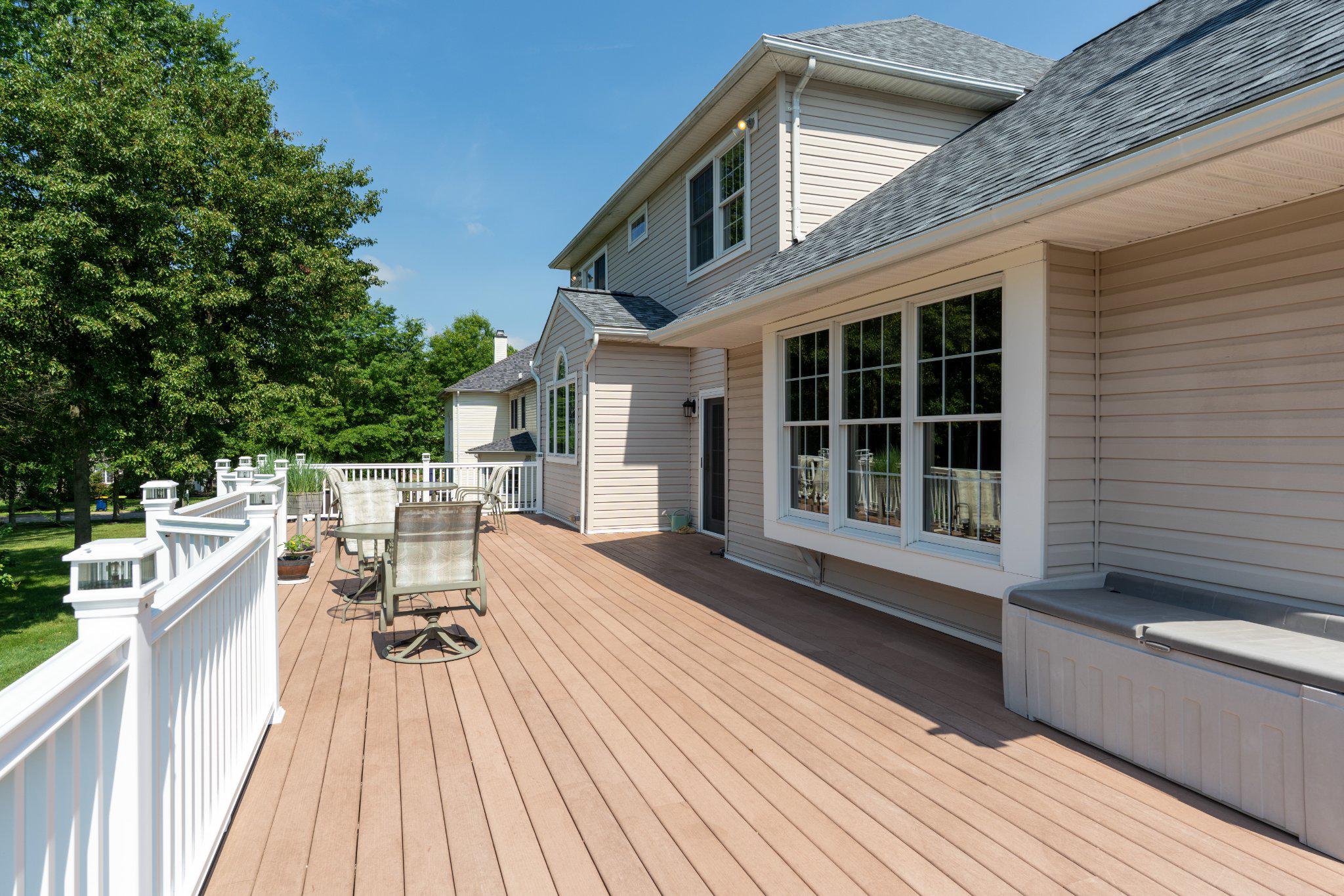 RED LION CHASE - Residential