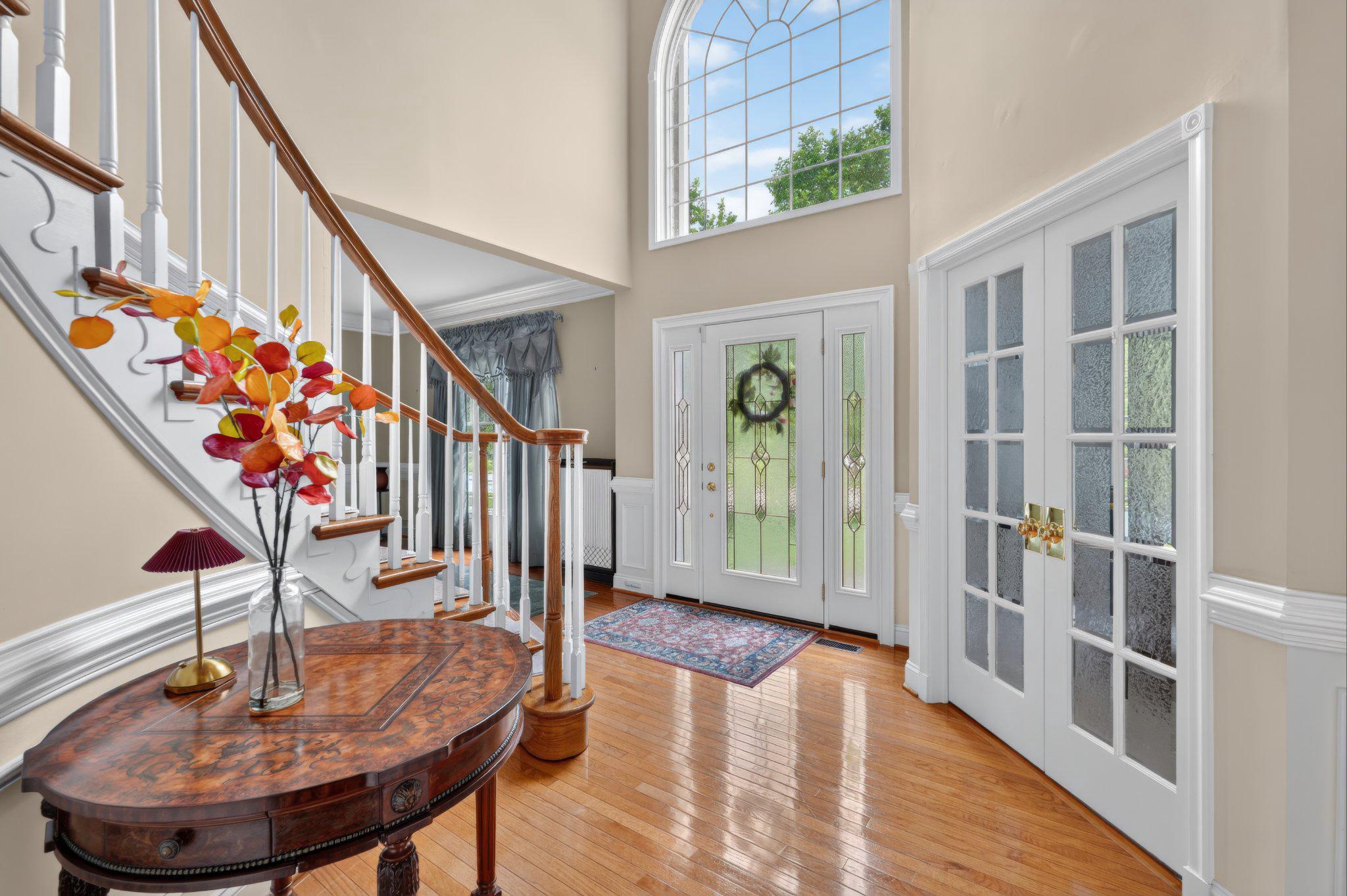 RED LION CHASE - Residential