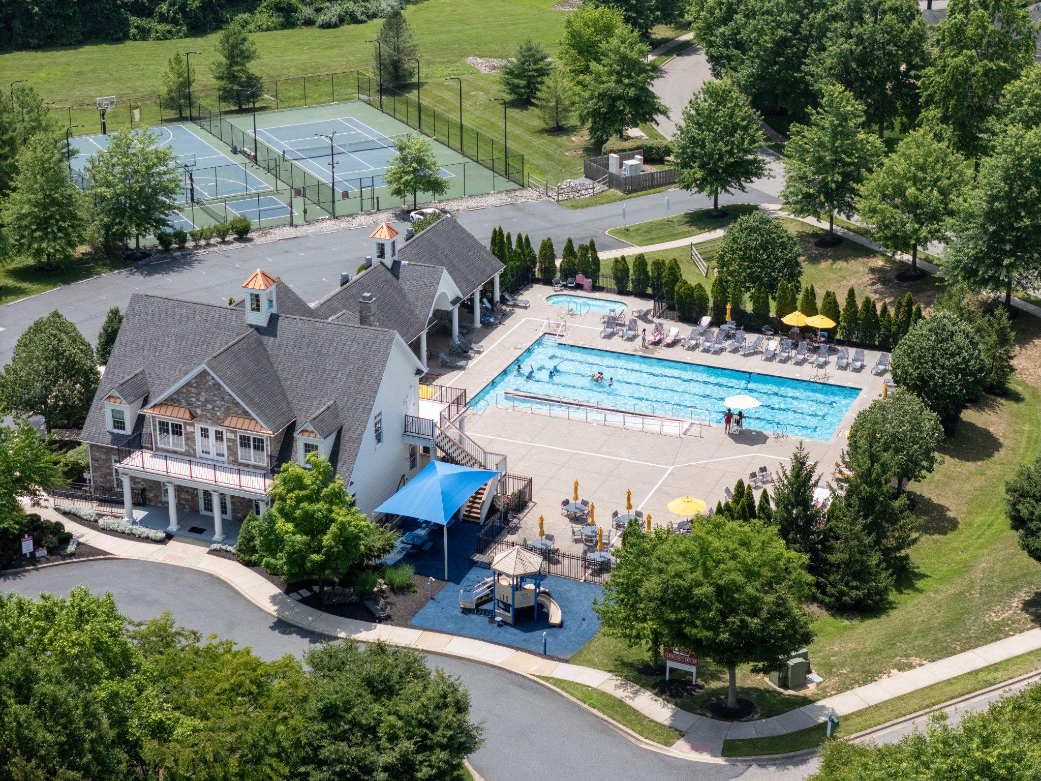 RED LION CHASE - Residential
