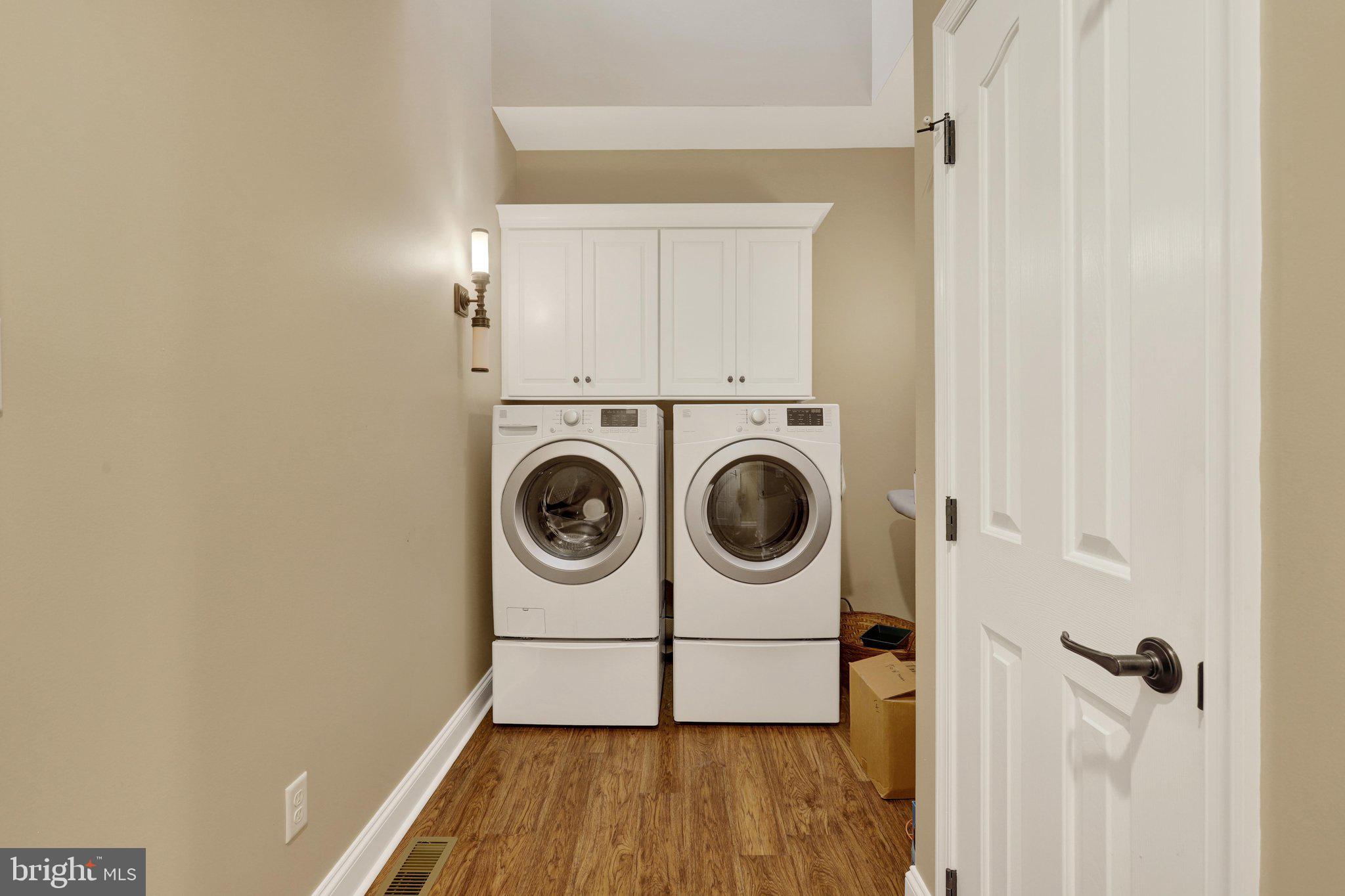 PENN NATIONAL GOLF COURSE COMMUNITY - Residential