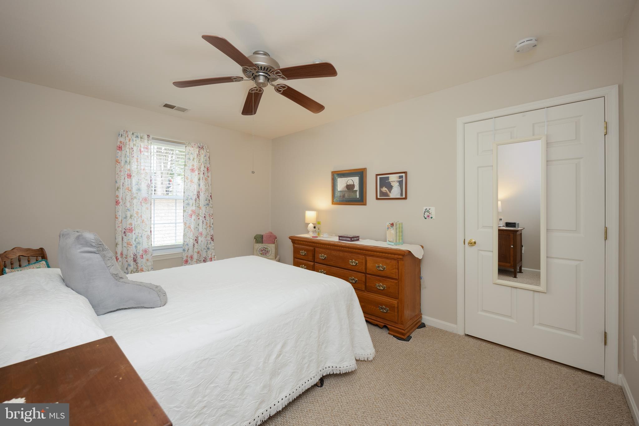 WINIFRED MANOR - Residential
