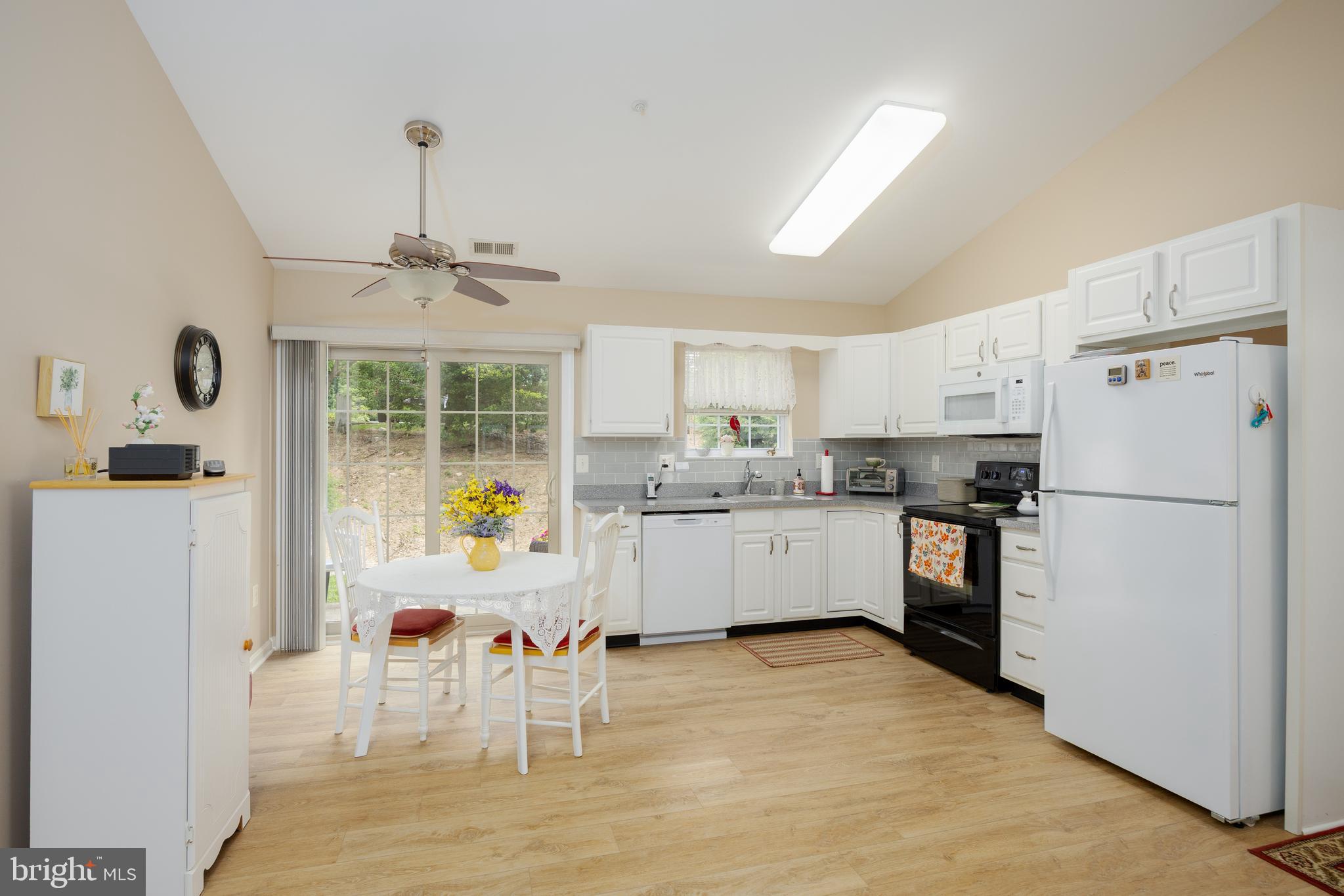 WINIFRED MANOR - Residential