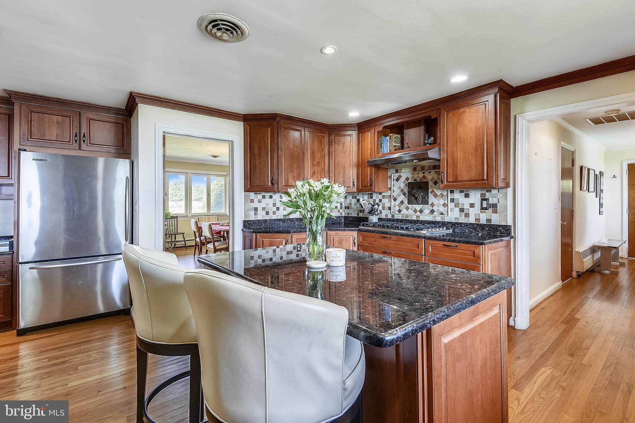 PIONEER POINT - Residential