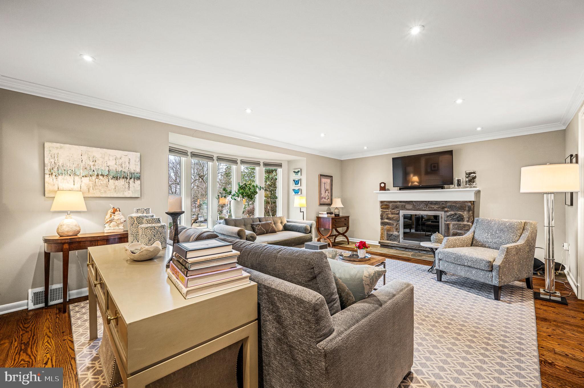 STRAFFORD VILLAGE - Residential