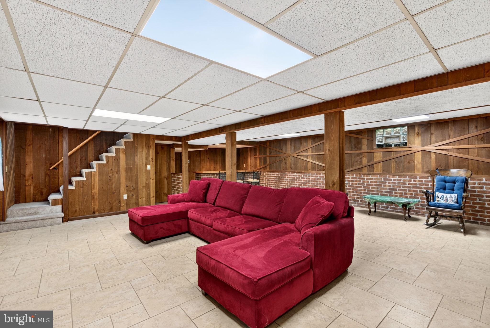 RIDGECROFT - Residential