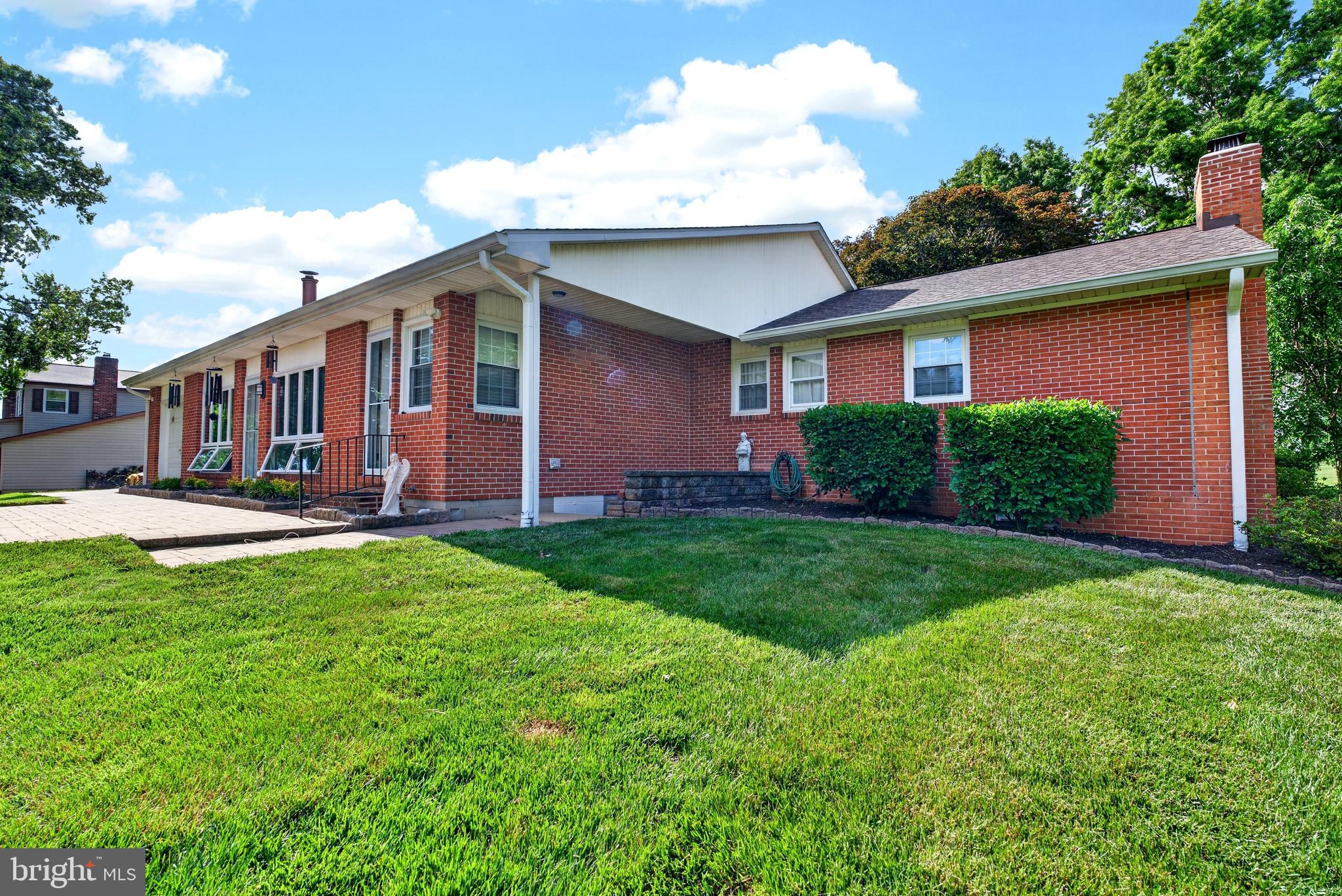 RIDGECROFT - Residential