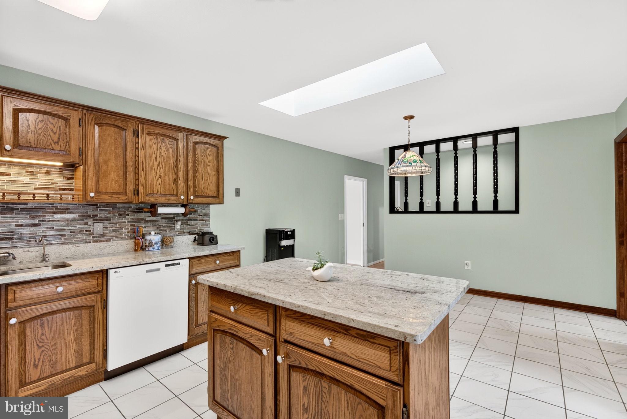 RIDGECROFT - Residential
