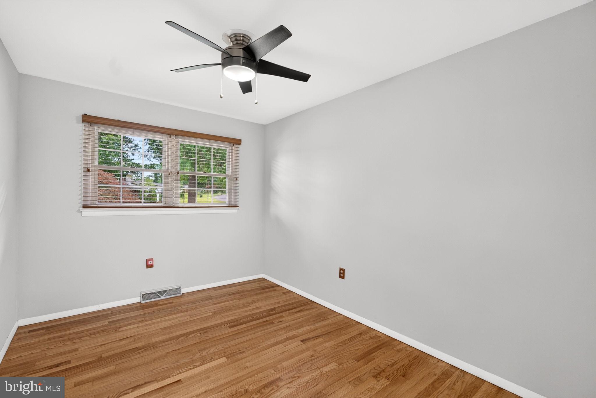 RIDGECROFT - Residential