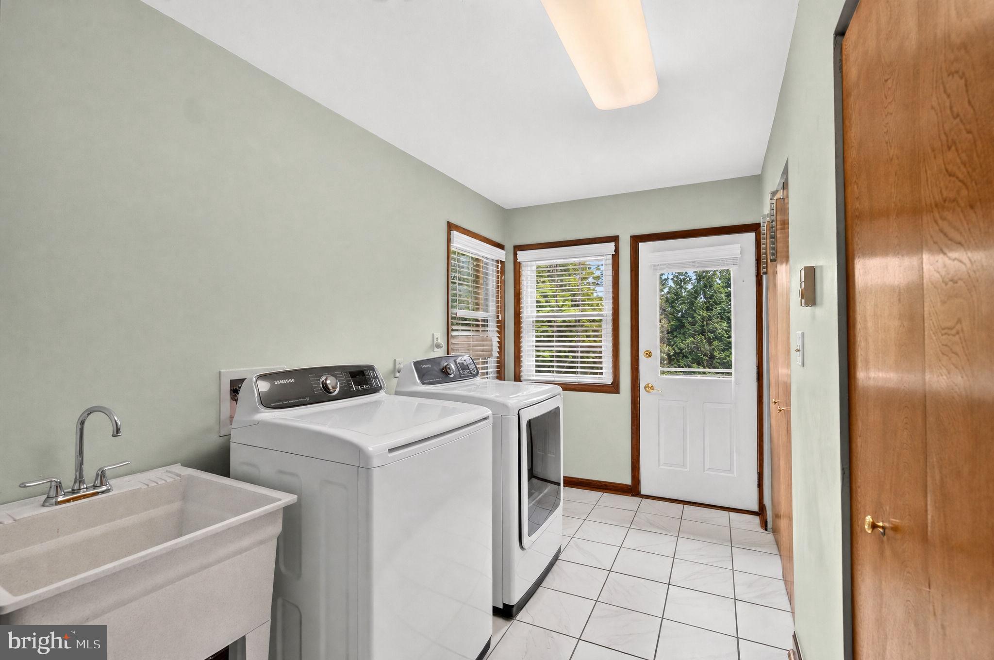 RIDGECROFT - Residential