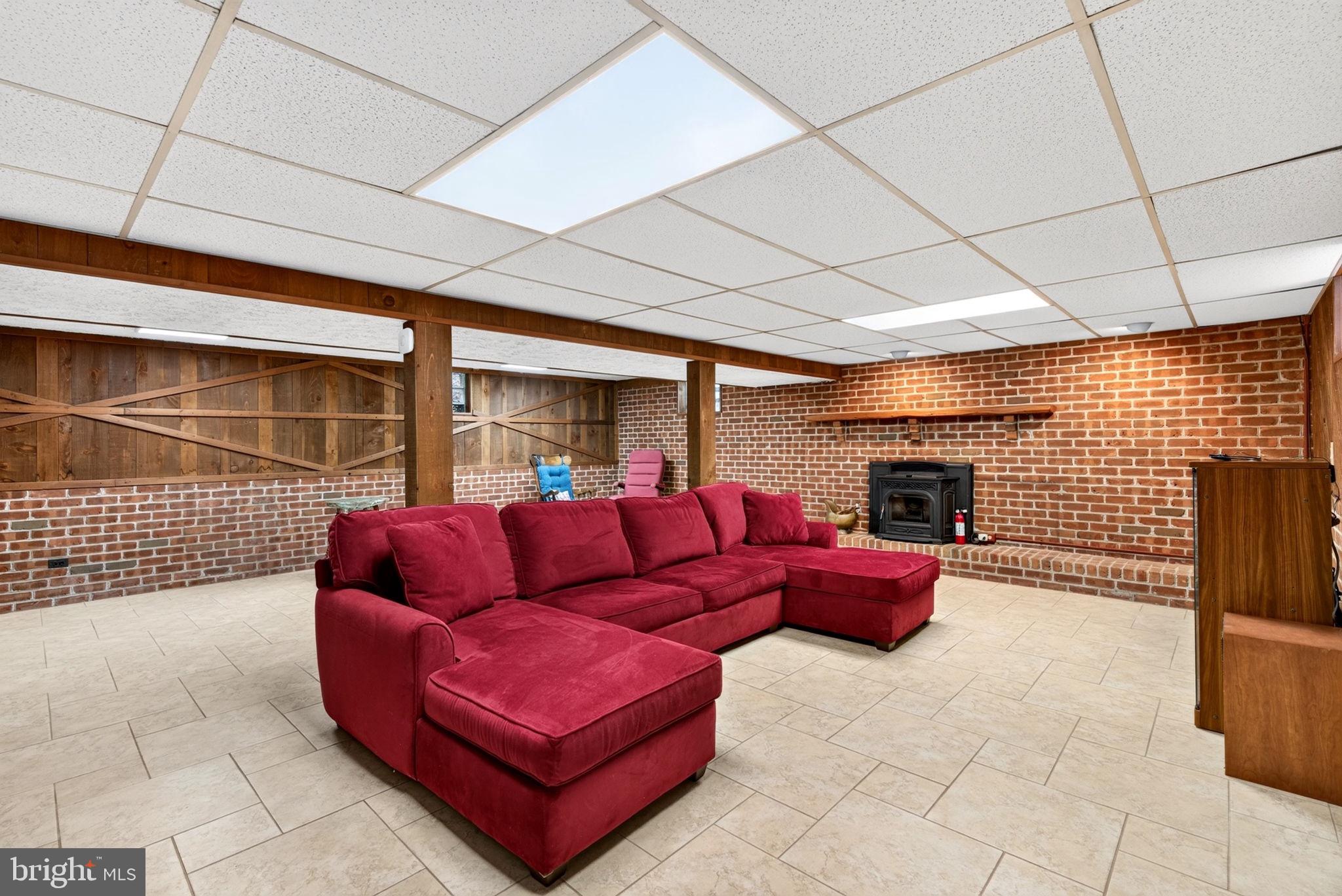 RIDGECROFT - Residential