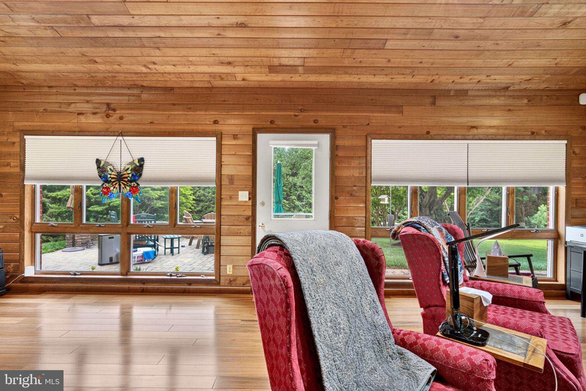 RIDGECROFT - Residential