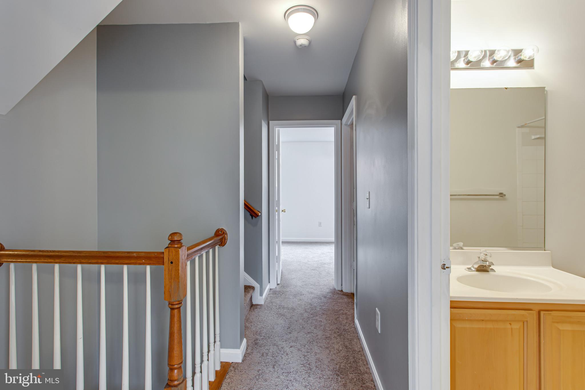 ASPEN WOODS - Residential