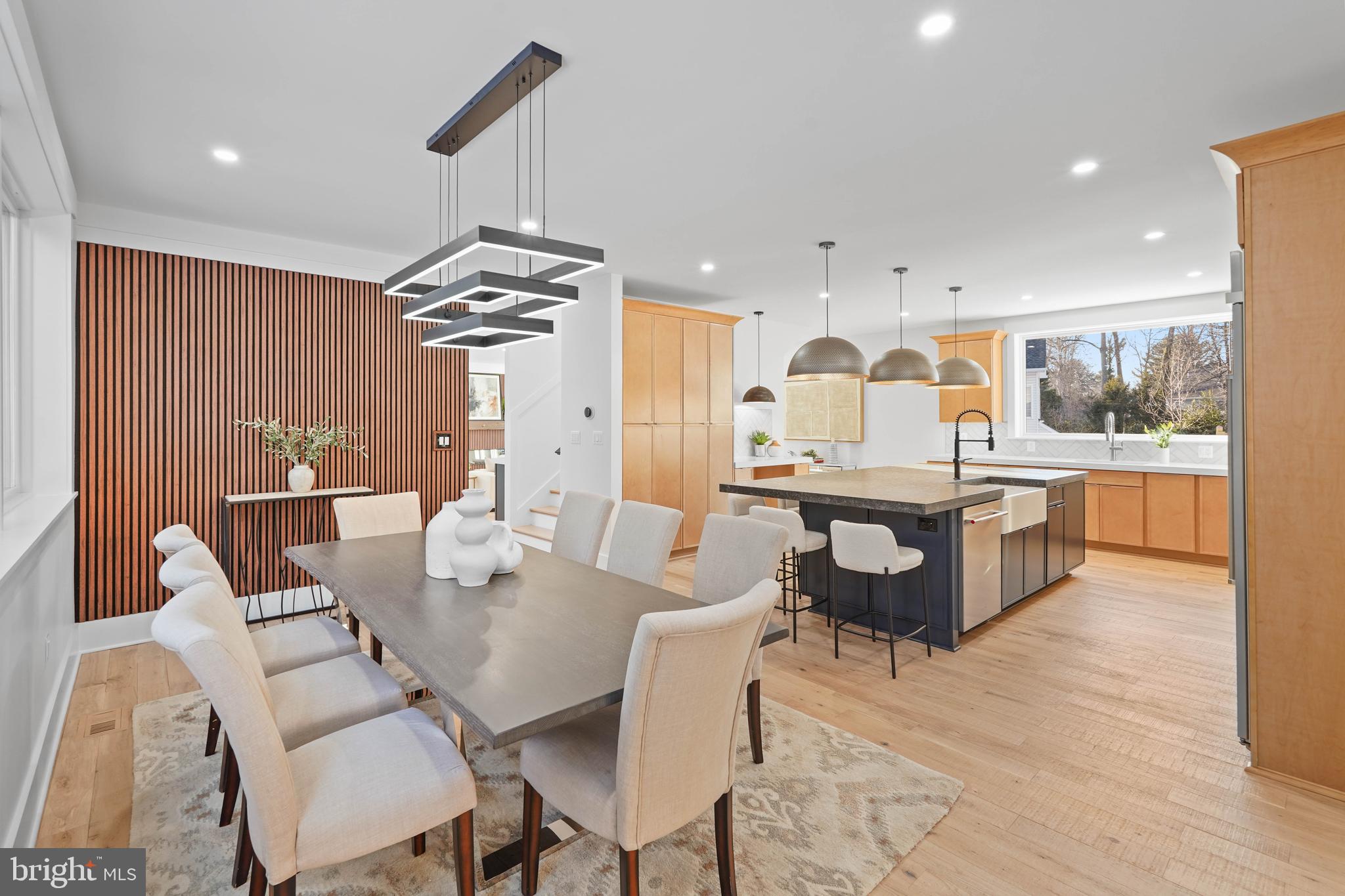 MANOR PARK - Residential