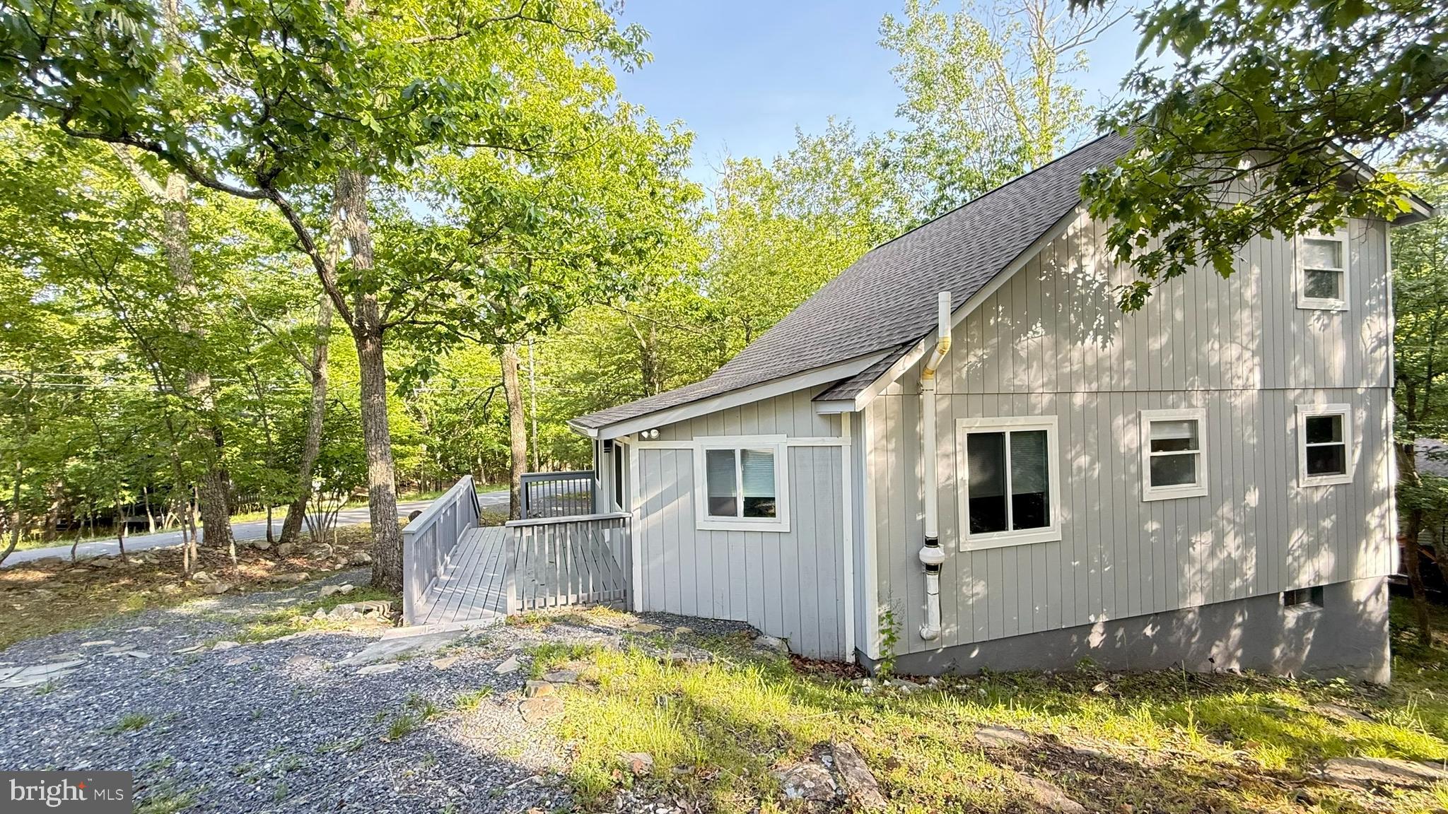 SAW CREEK ESTATES - Residential
