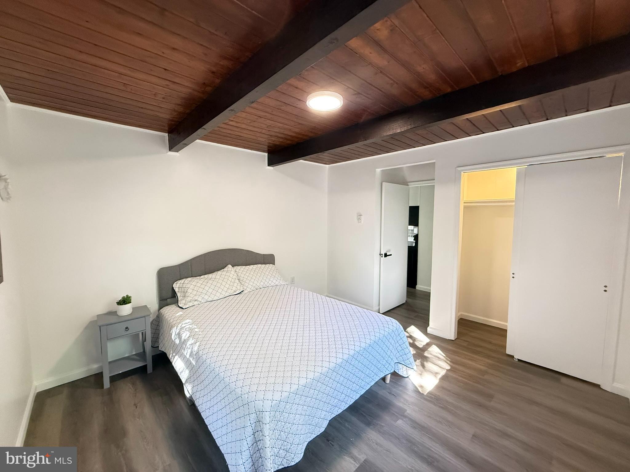 SAW CREEK ESTATES - Residential