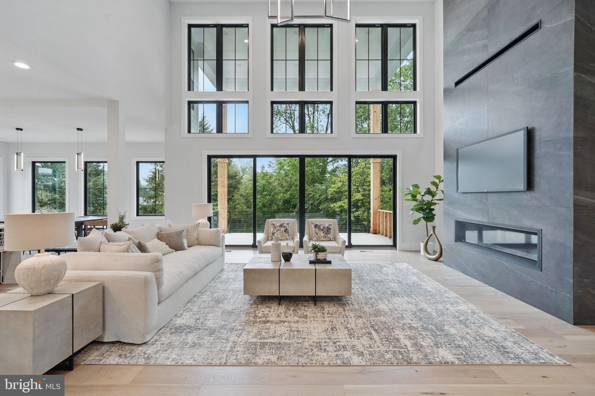 ROSEMONT - Residential