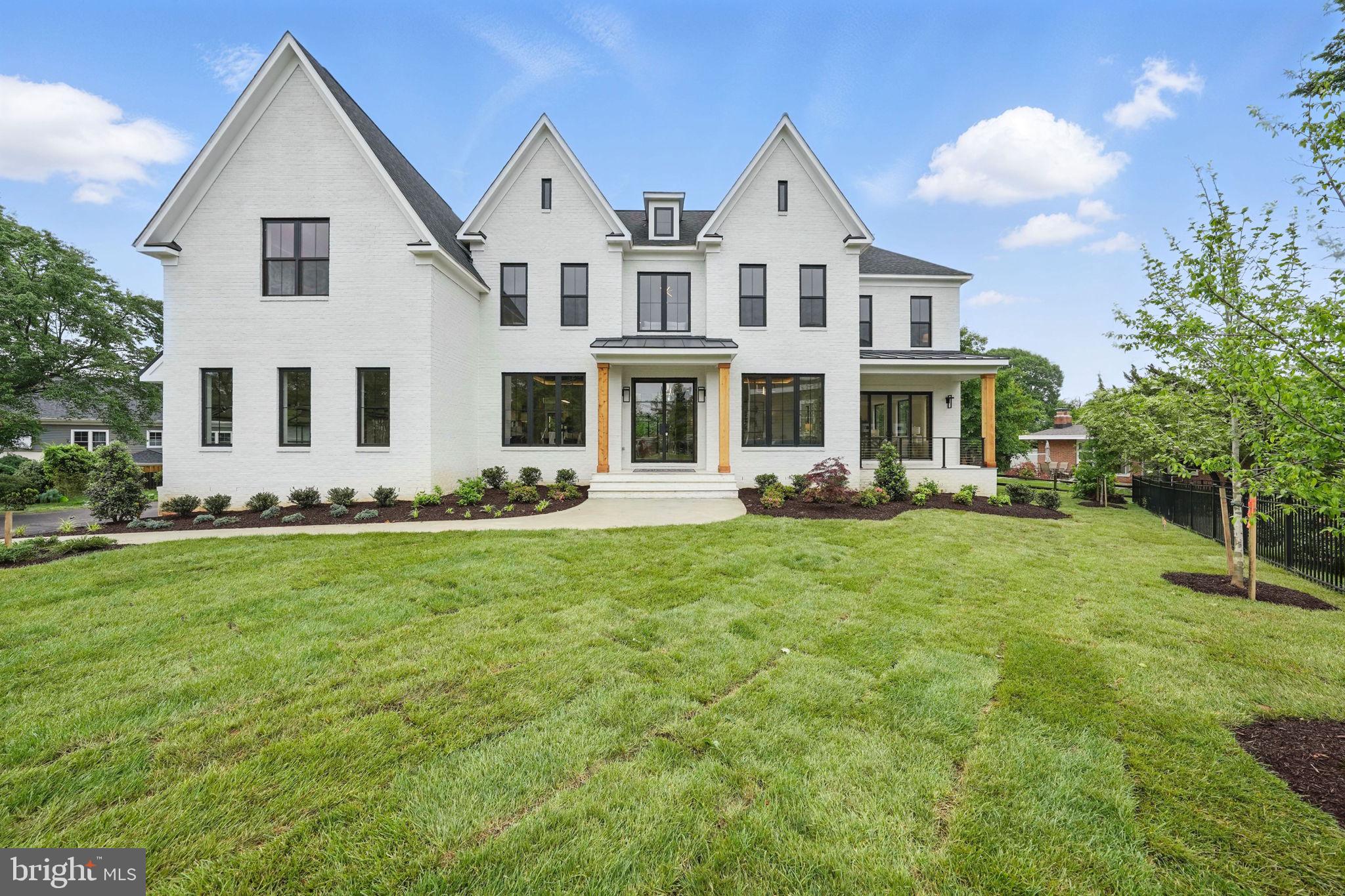 ROSEMONT - Residential