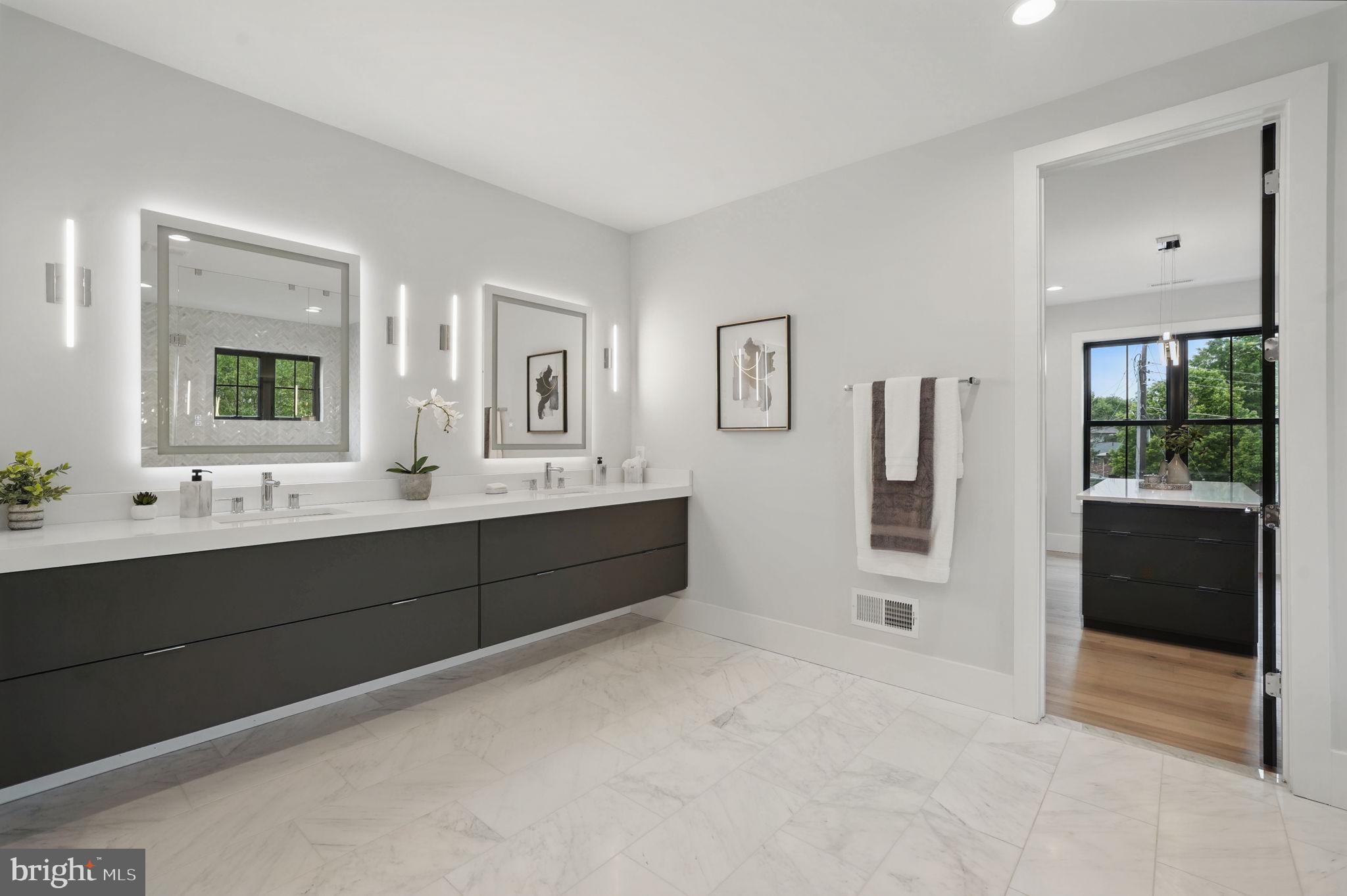 ROSEMONT - Residential
