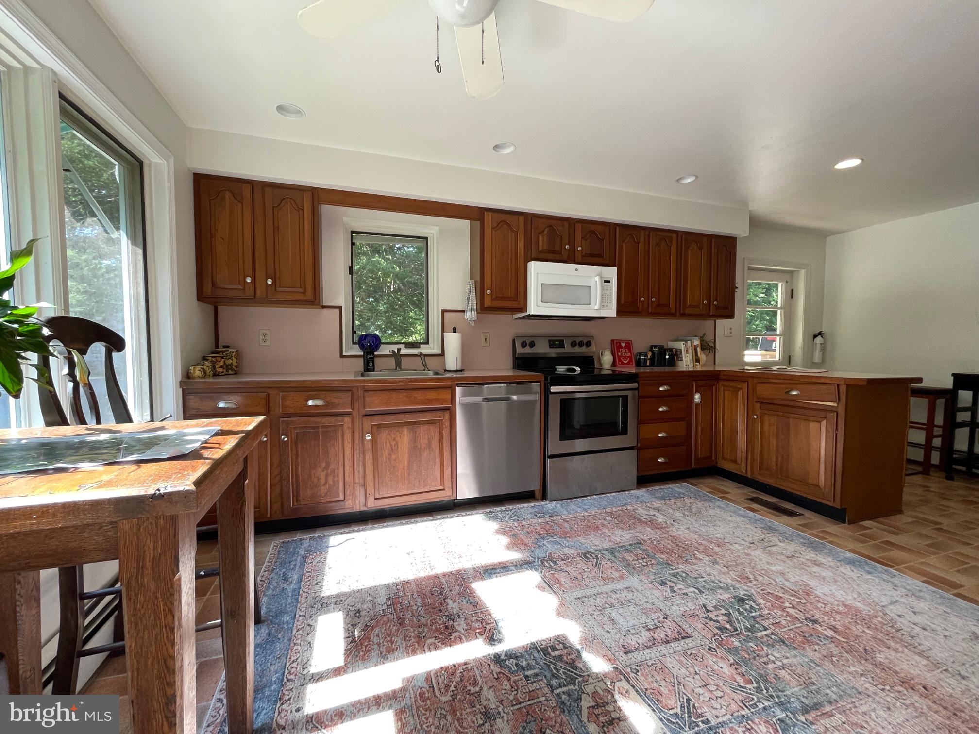 VALLEY FORGE MTN - Residential