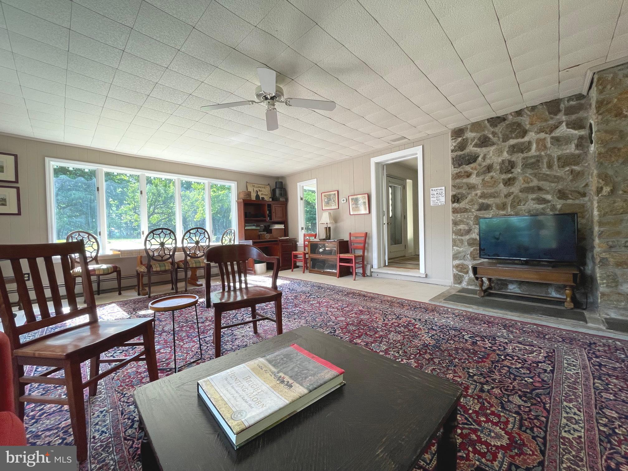 VALLEY FORGE MTN - Residential