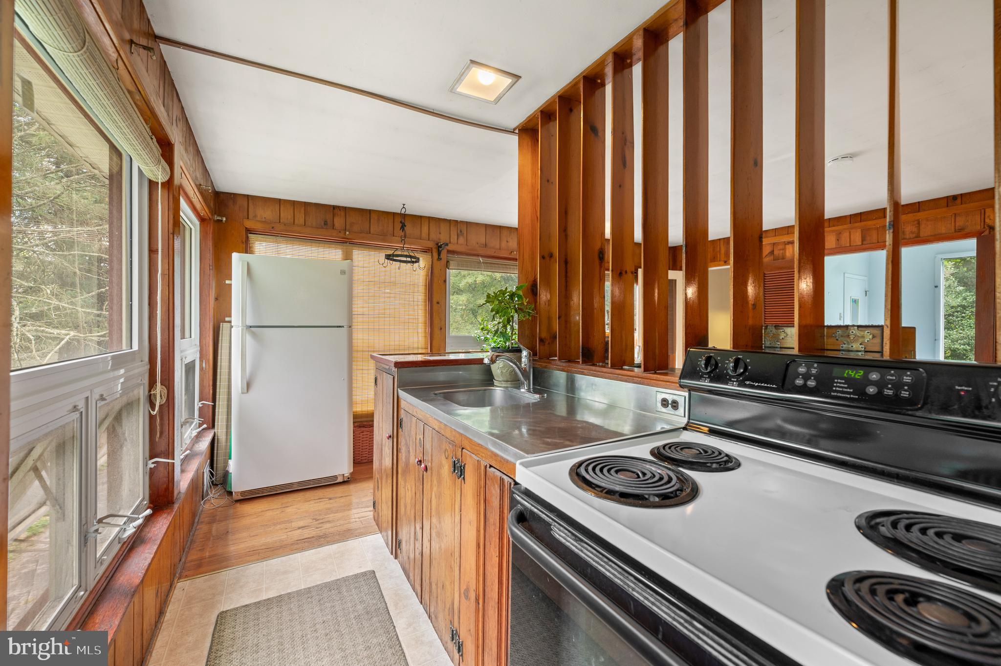 VALLEY FORGE MTN - Residential