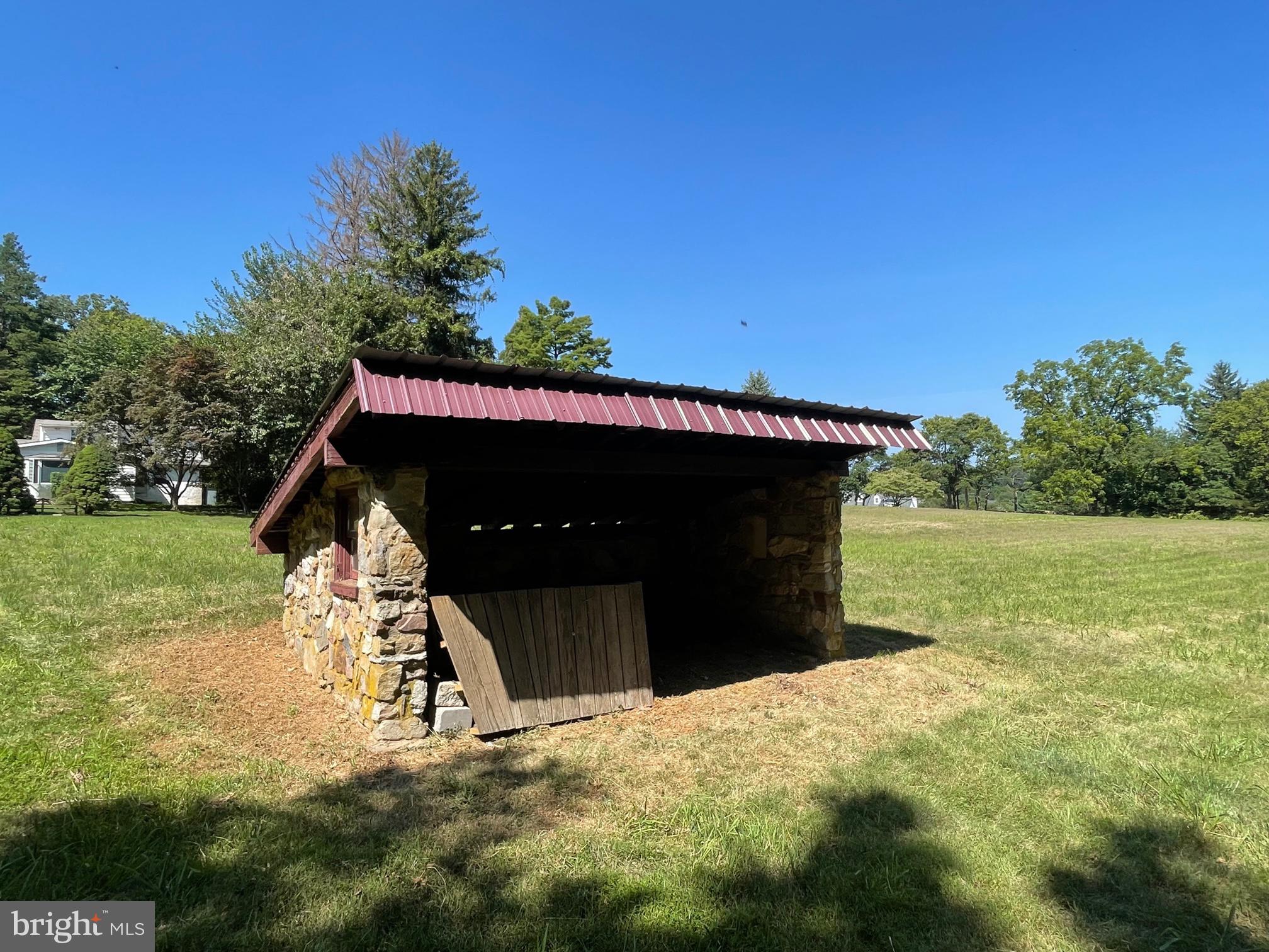 VALLEY FORGE MTN - Residential