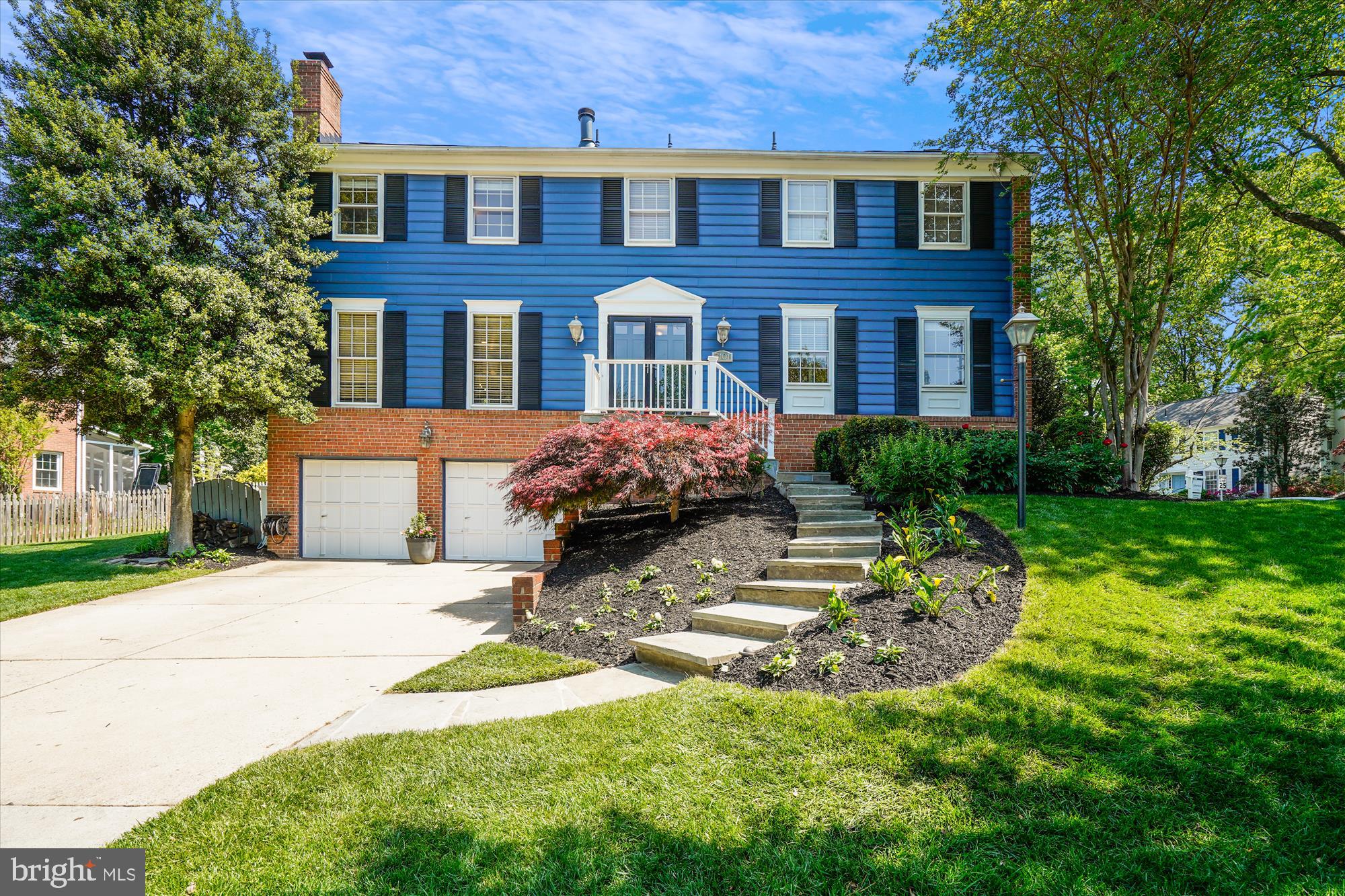 MONTROSE WOODS - Residential