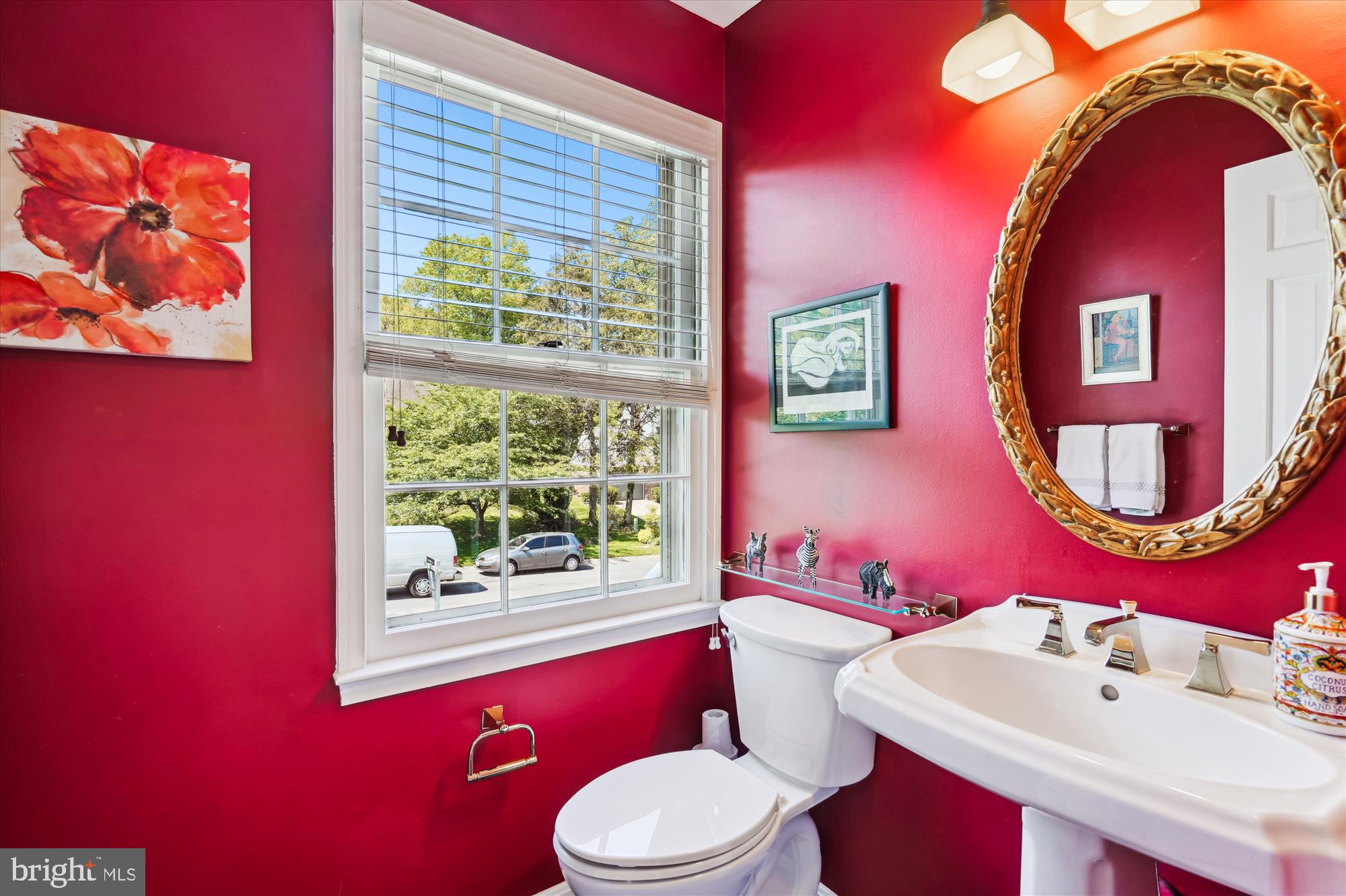 MONTROSE WOODS - Residential