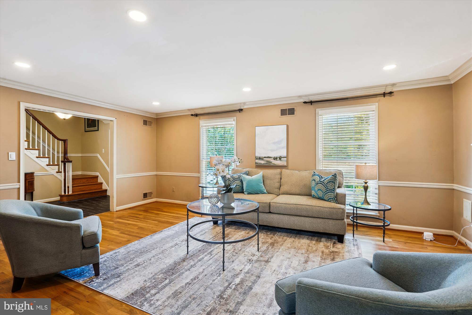 MONTROSE WOODS - Residential