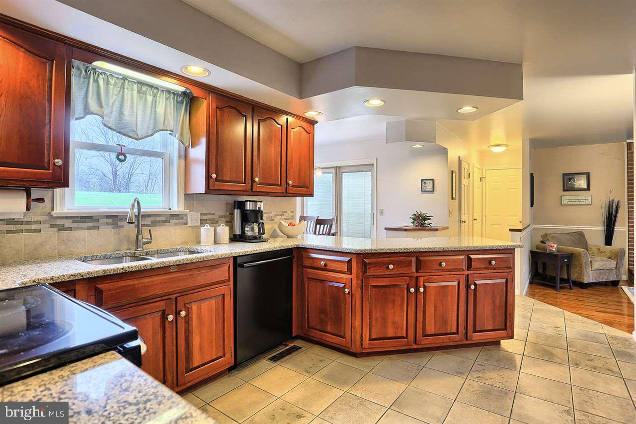 SAMPLE BRIDGE ESTATES - Residential
