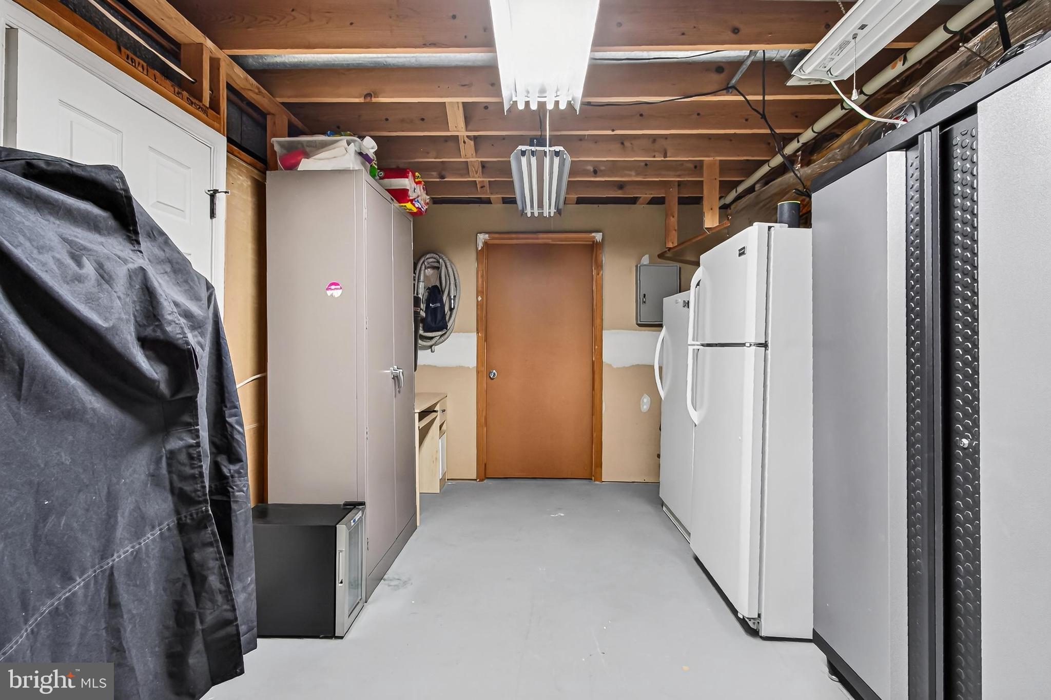 LIFESTYLE AT SULLY STATION - Residential