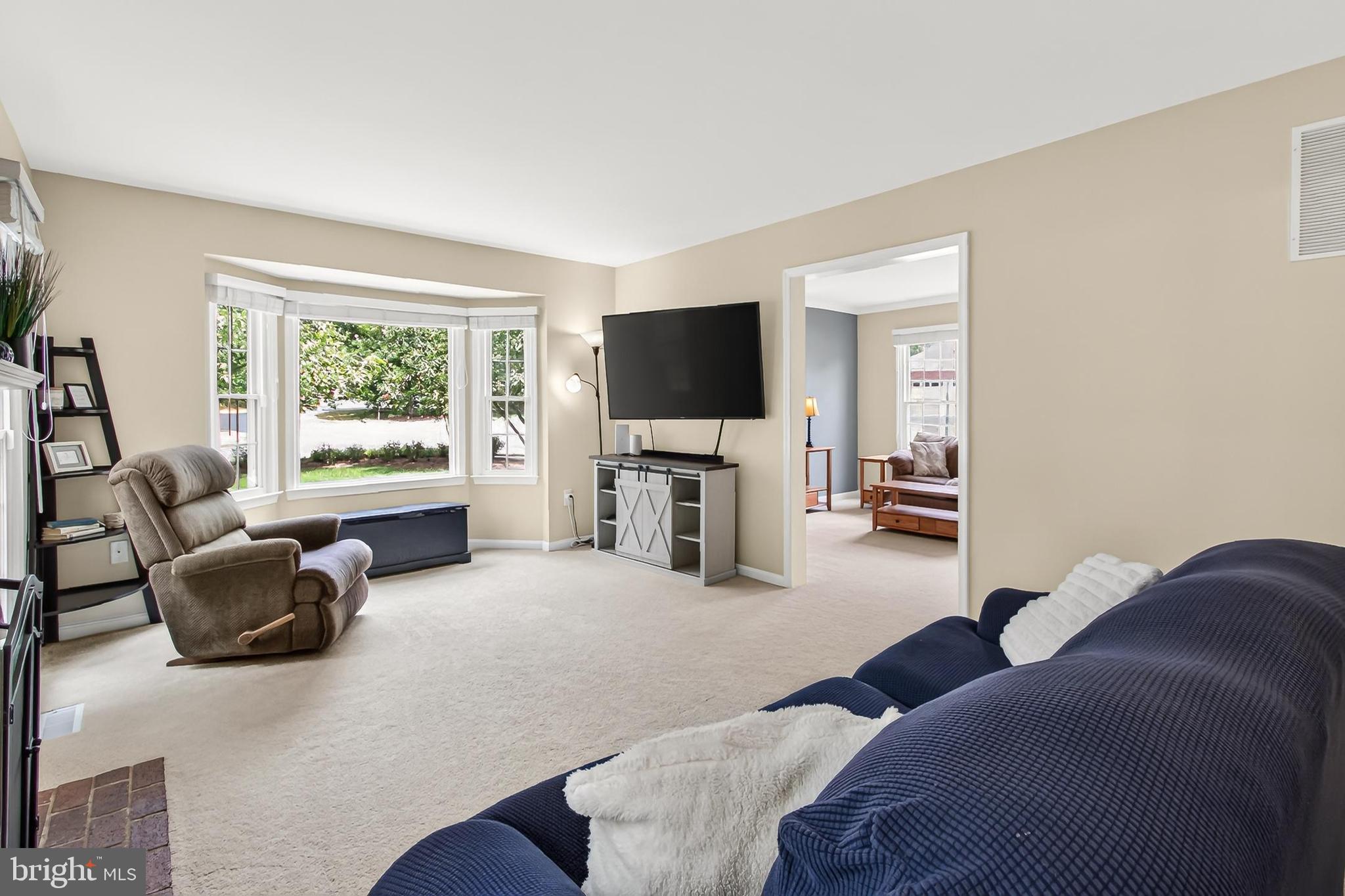 LIFESTYLE AT SULLY STATION - Residential