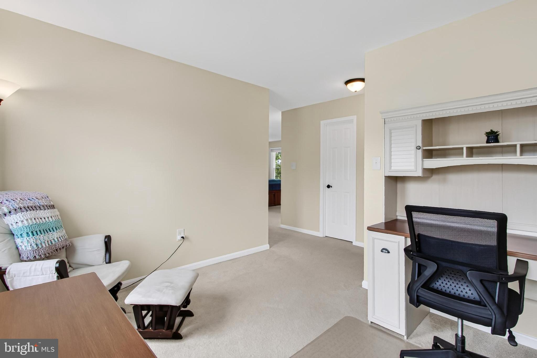 LIFESTYLE AT SULLY STATION - Residential