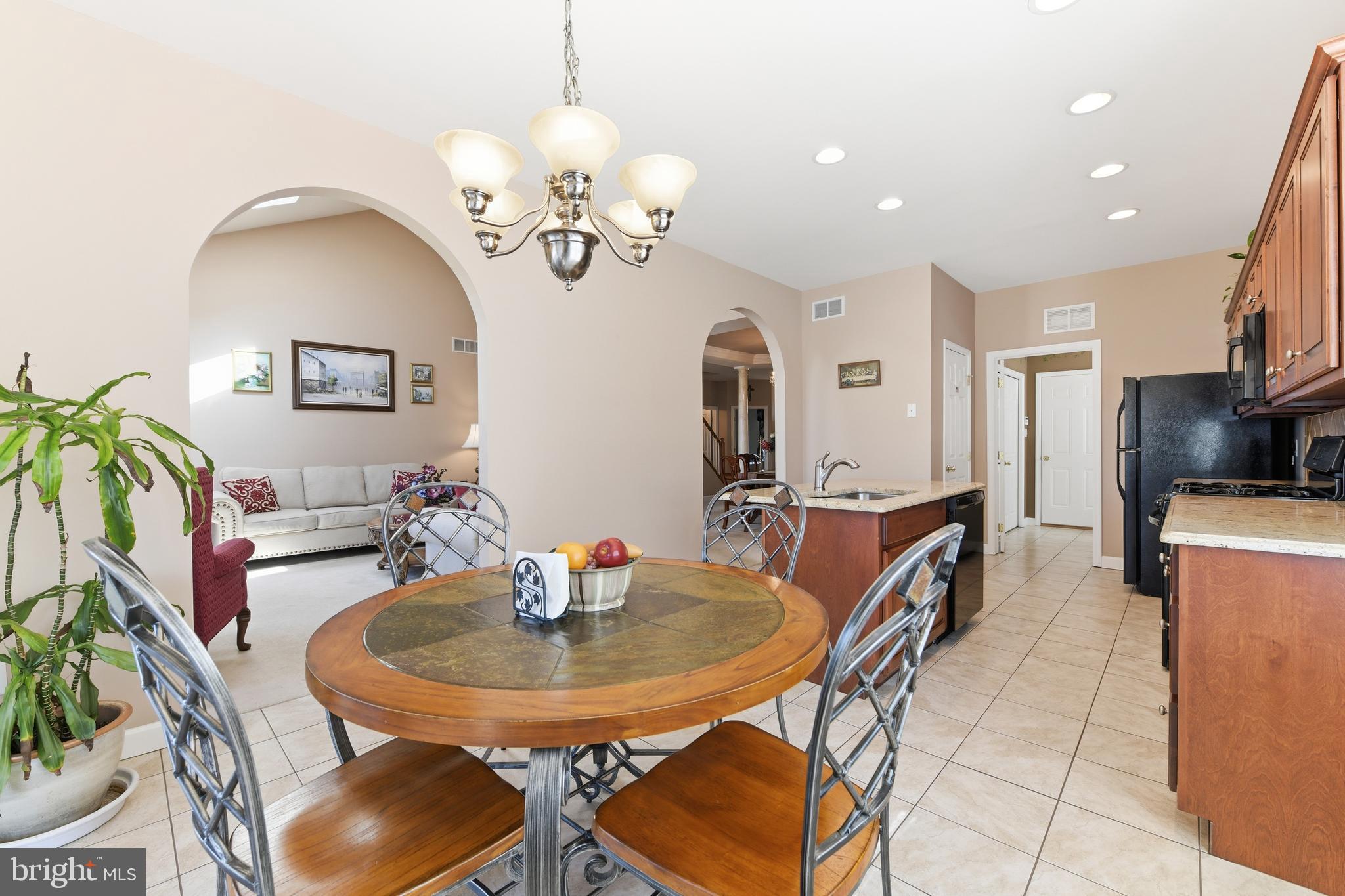ROSEMONT - Residential